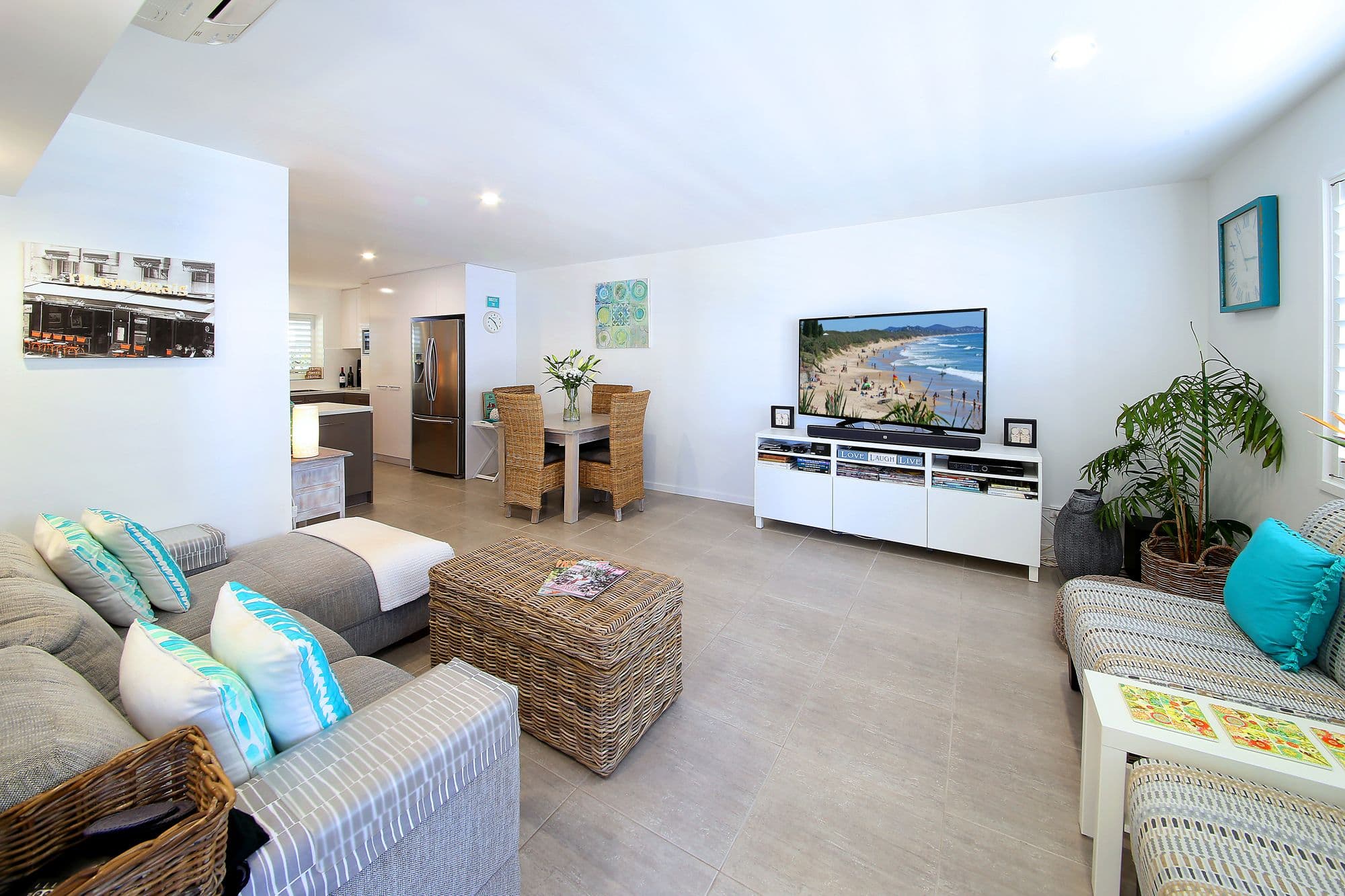 3 Warne Terrace, Kings Beach QLD 4551, Kings Beach - Thumbnail 3
