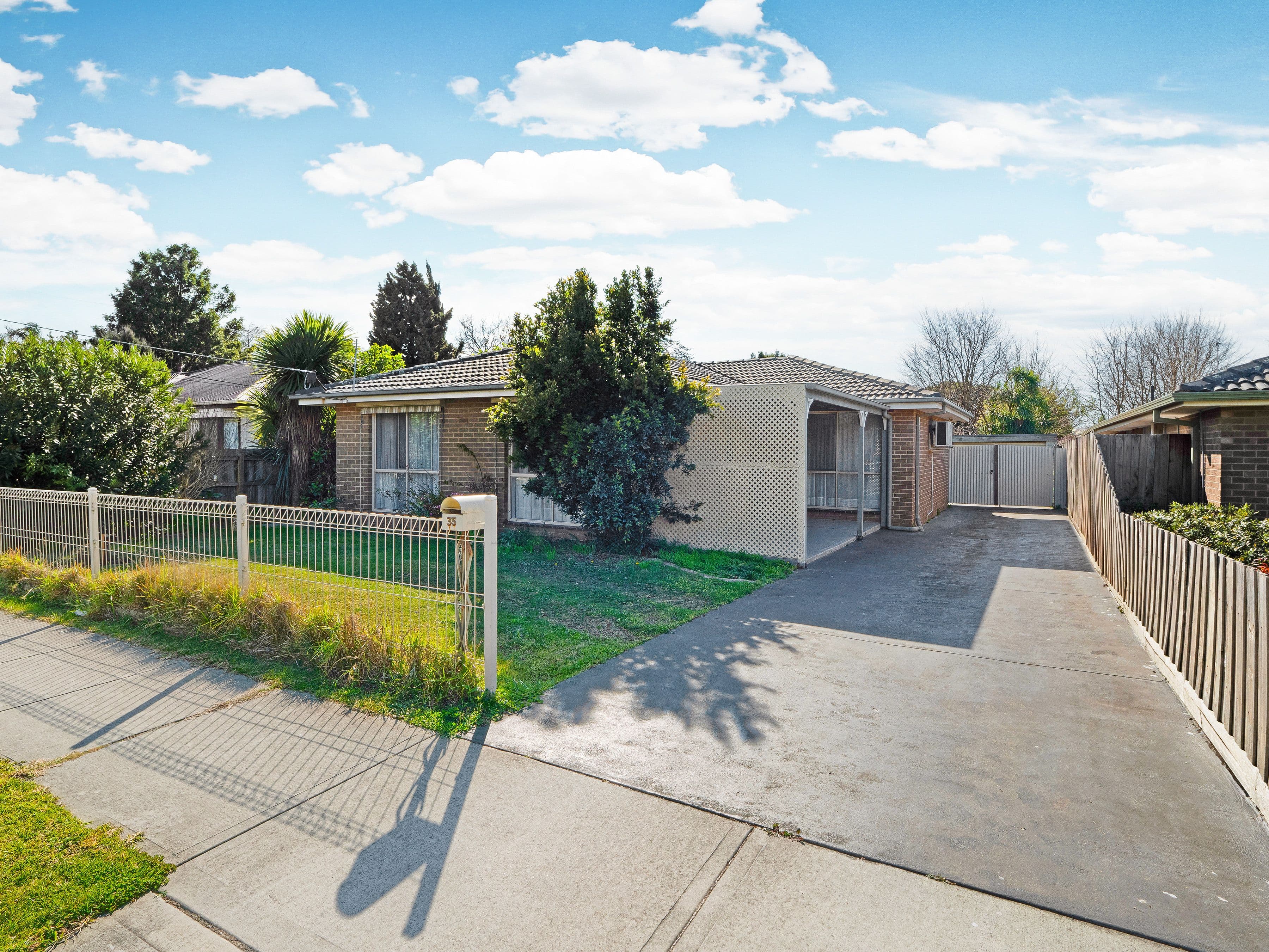 35 Dearing Avenue, Cranbourne VIC 3977, Cranbourne - Image 1