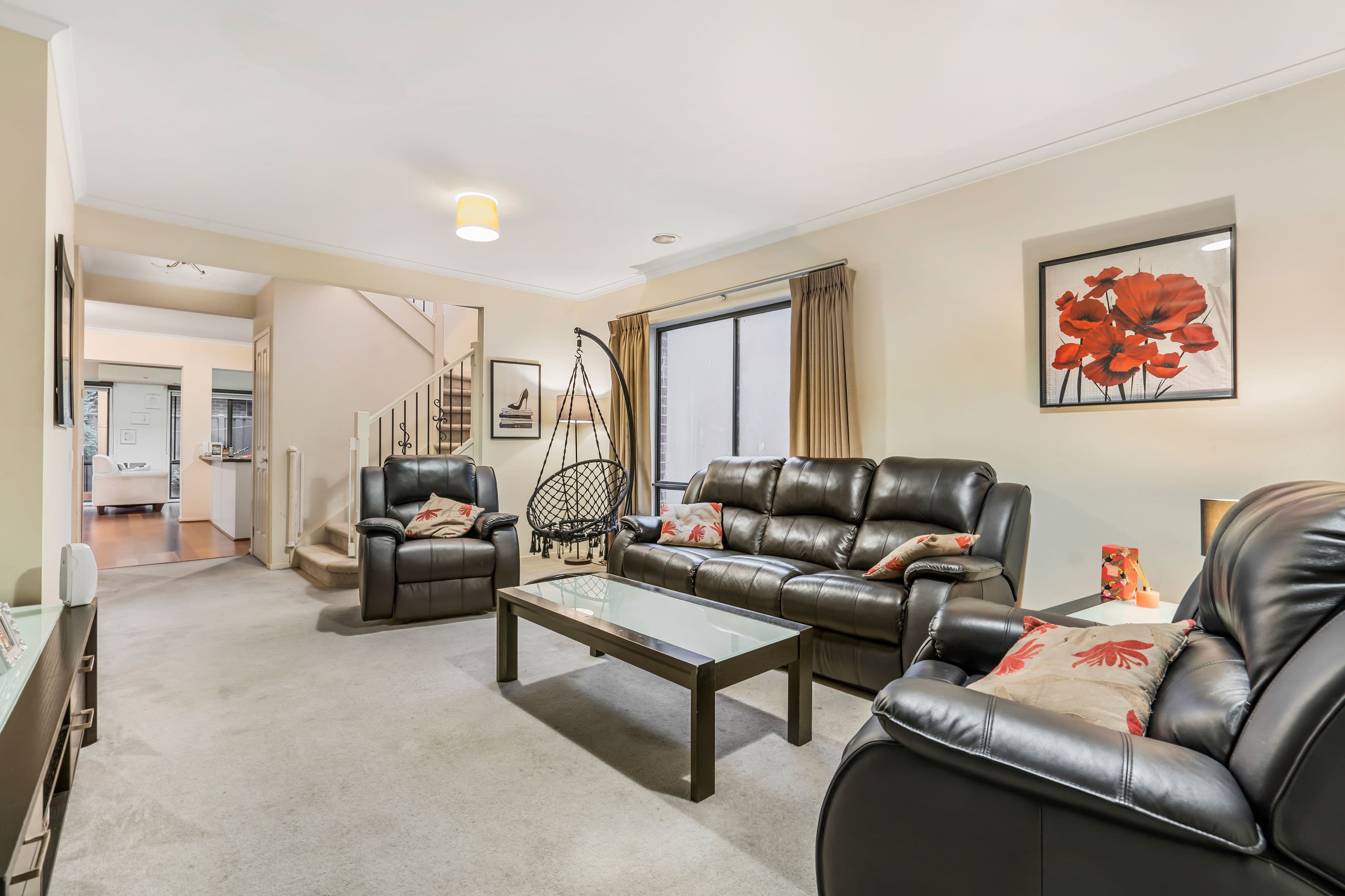 8 Dobell Crescent, Caroline Springs VIC 3023, Caroline Springs - Thumbnail 6