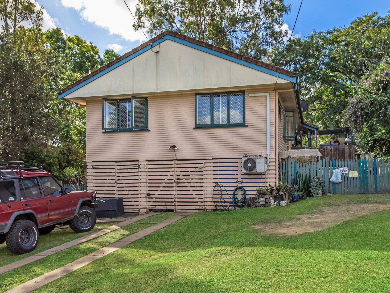 37 Kynance Street, Leichhardt QLD 4305, Leichhardt - Image 1