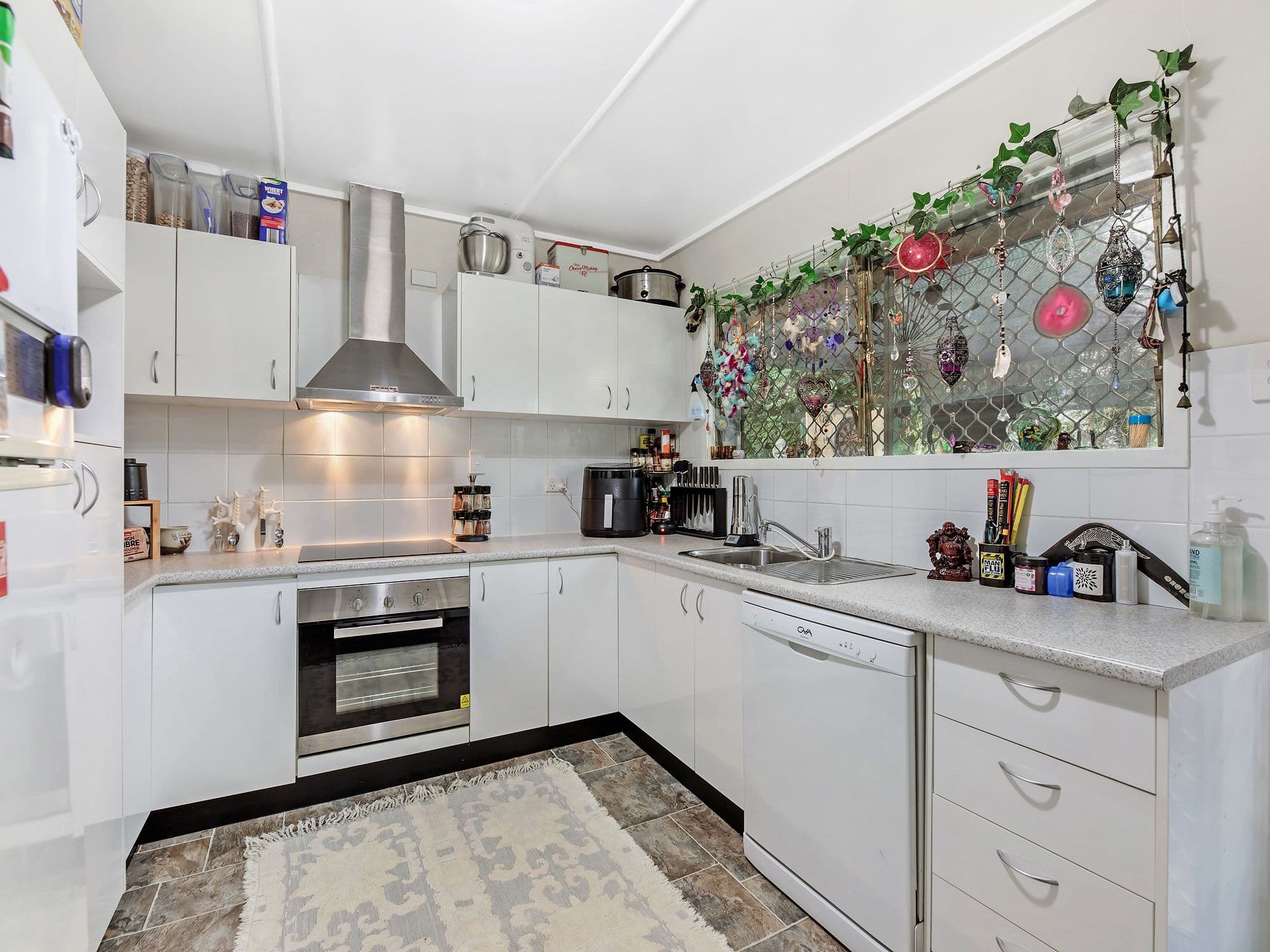 37 Kynance Street, Leichhardt QLD 4305, Leichhardt - Thumbnail 2