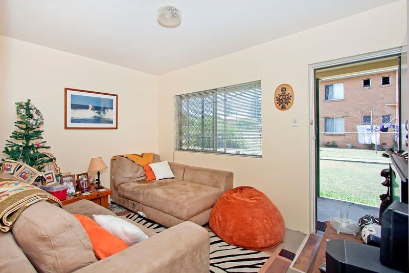 12 Coyne Street, COOLANGATTA QLD 4225, Coolangatta - Thumbnail 3