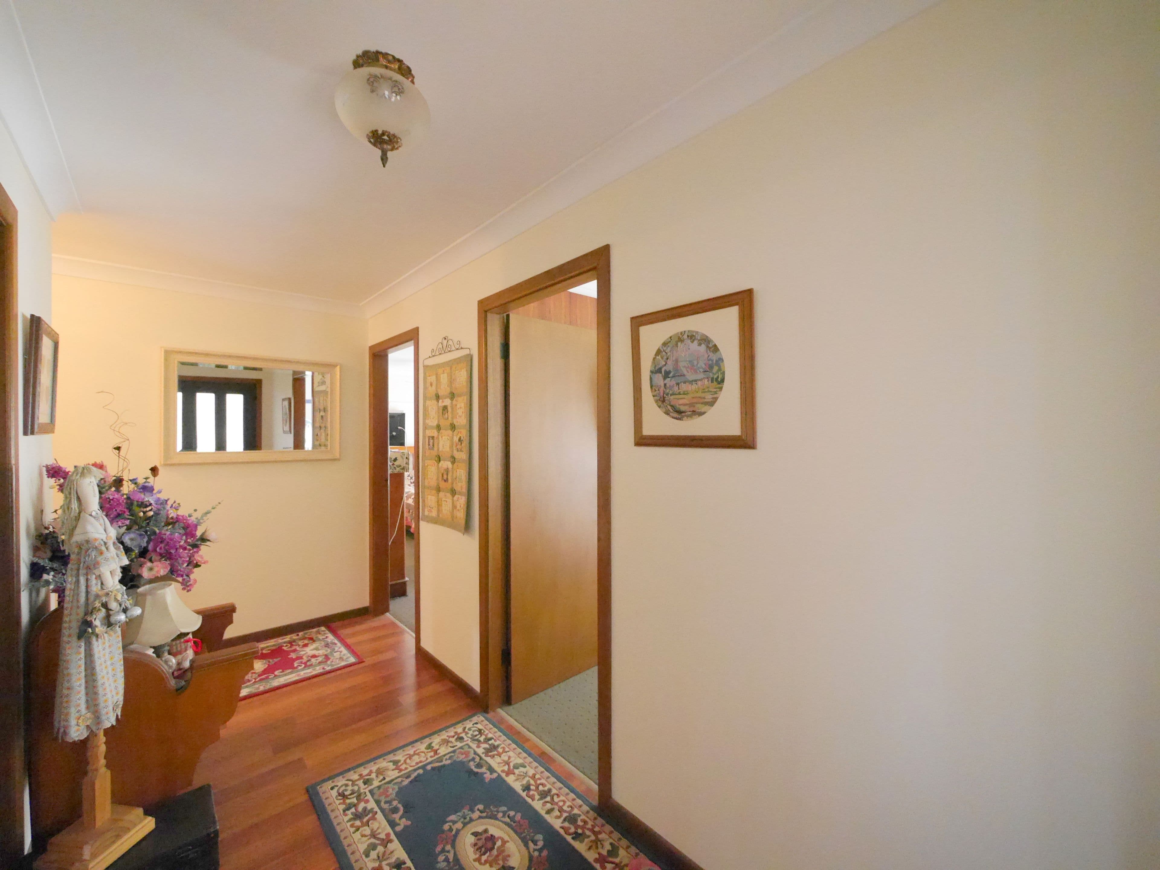 19 Elizabeth Avenue, Cowra - Thumbnail 2