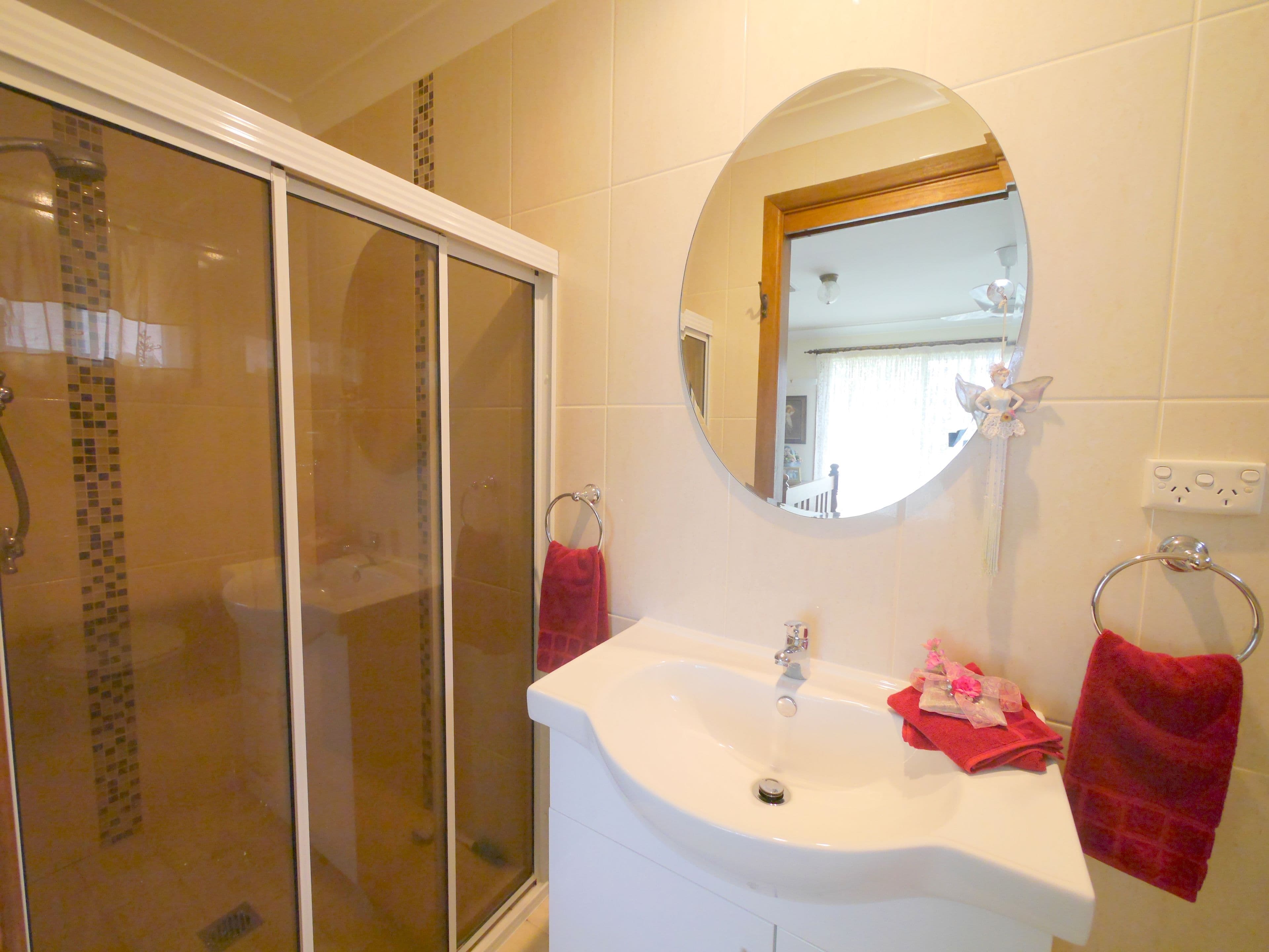 19 Elizabeth Avenue, Cowra - Thumbnail 8