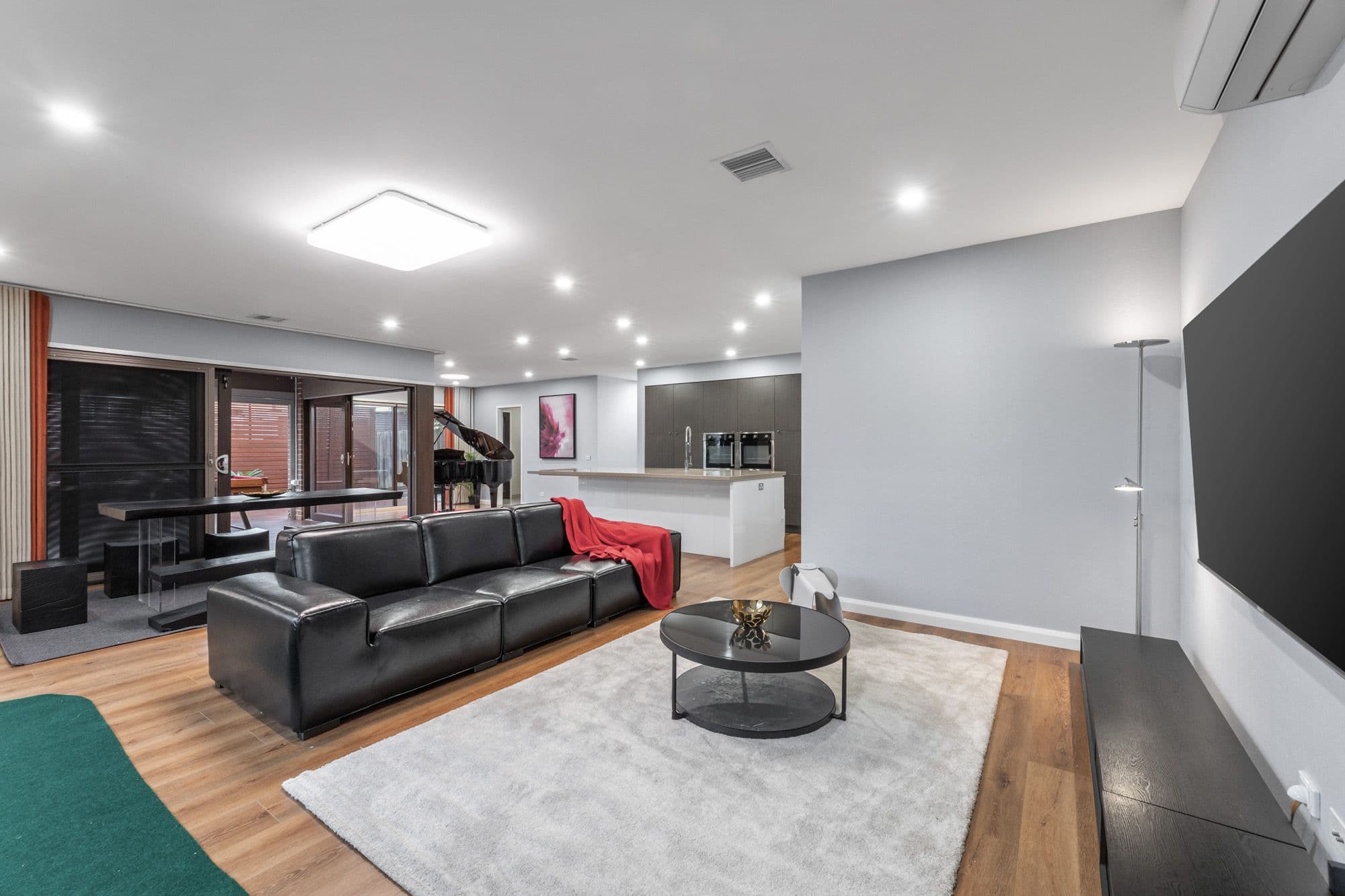 5 Gladys Street, Nunawading VIC 3131, Nunawading - Thumbnail 2