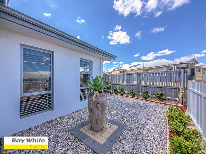 40 Tinsel Street, YANCHEP WA 6035, Yanchep - Thumbnail 3