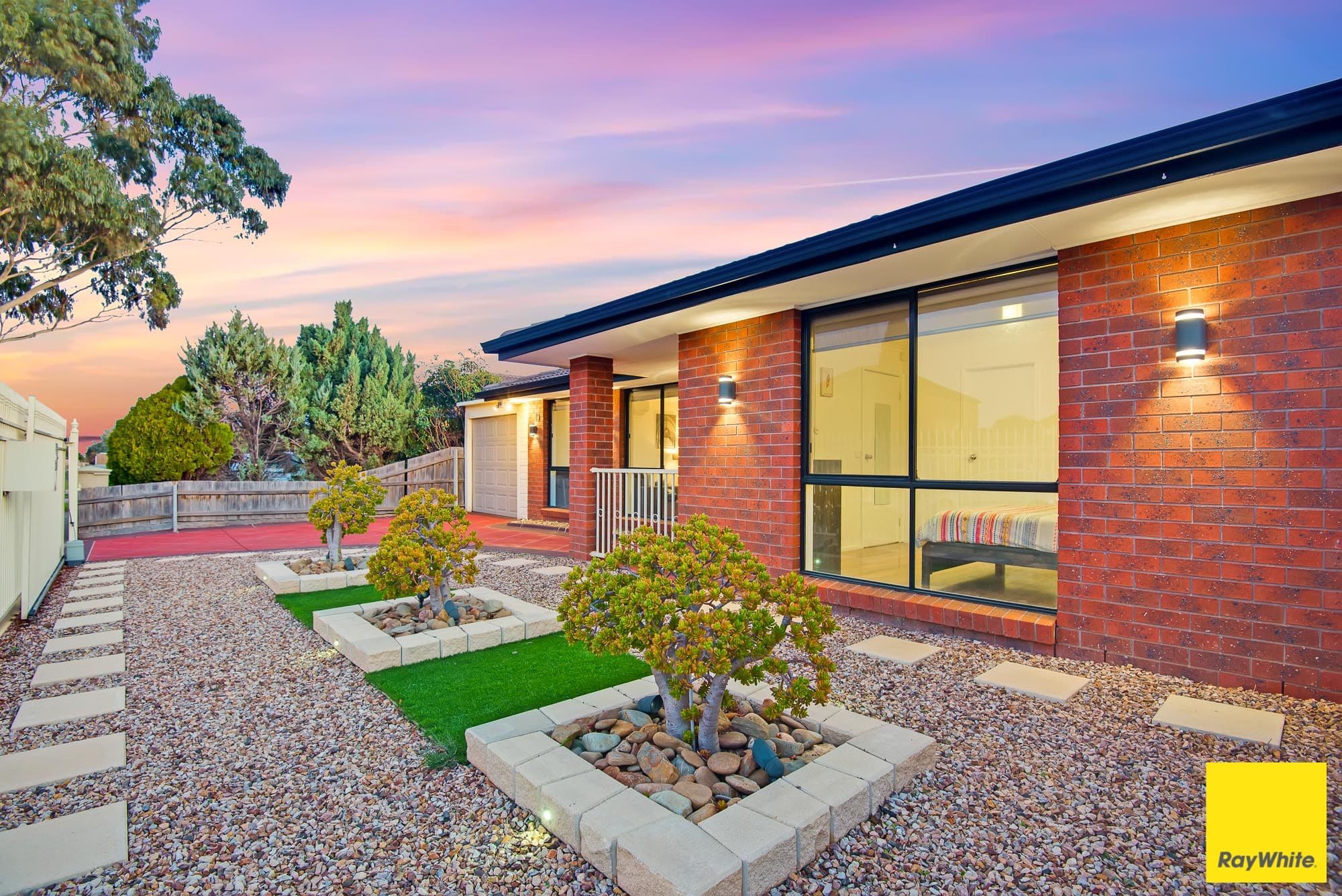 19 Dulcify Court, Keilor Downs VIC 3038, Keilor Downs - Thumbnail 2