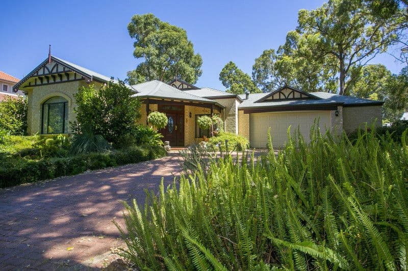 12 Lawnbrook Road East, Bickley WA 6076, Bickley - Thumbnail 2