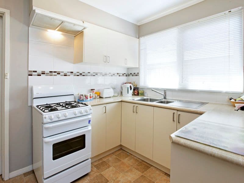 31 Fairview Street, BELMONT VIC 3216, Belmont - Thumbnail 5