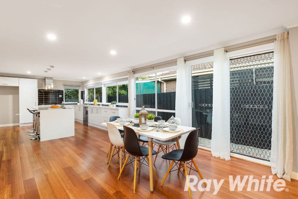 18 Greenock Crescent, Wantirna VIC 3152, Wantirna - Thumbnail 4