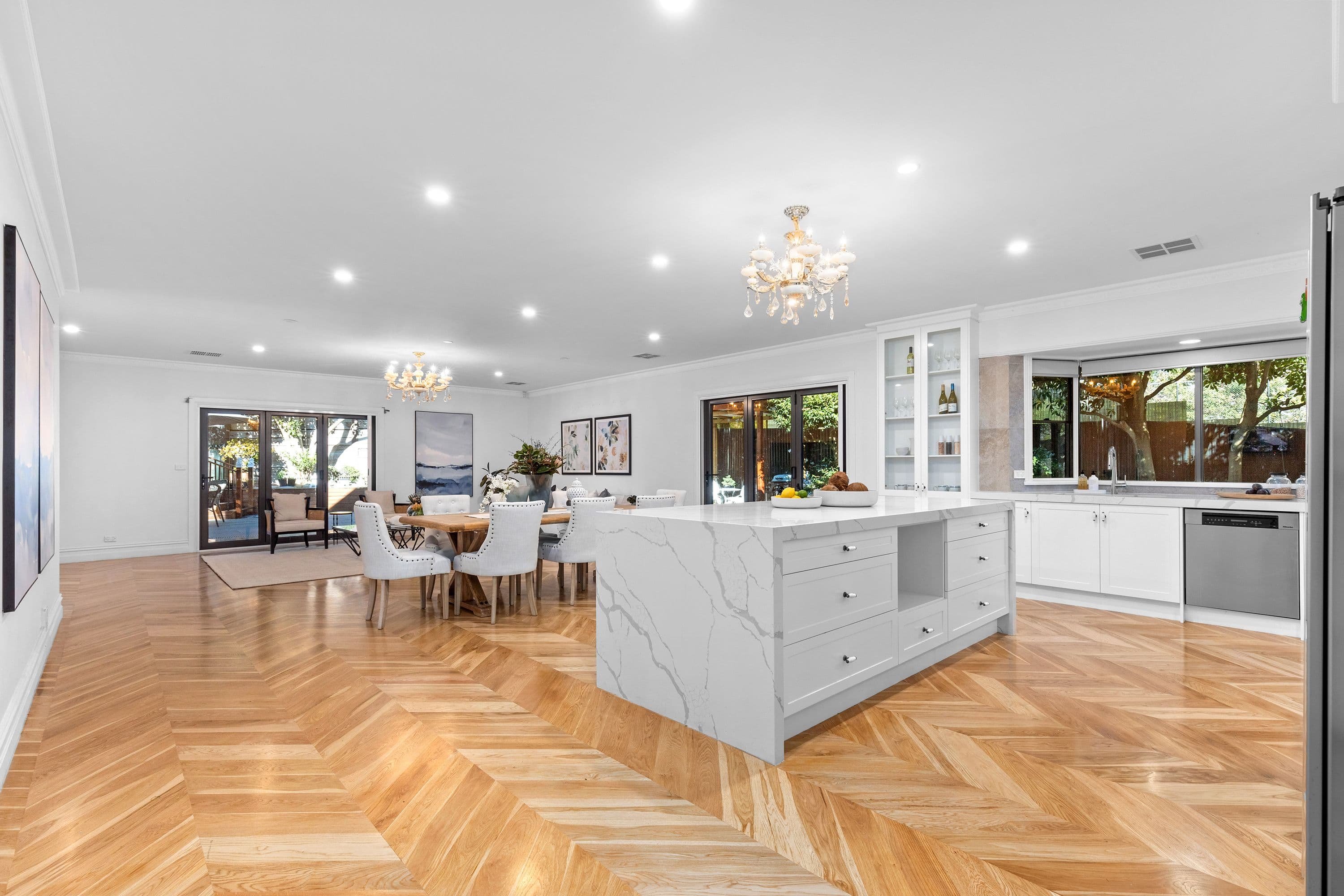 8 Delfi Court, Balwyn VIC 3103, Balwyn - Thumbnail 5