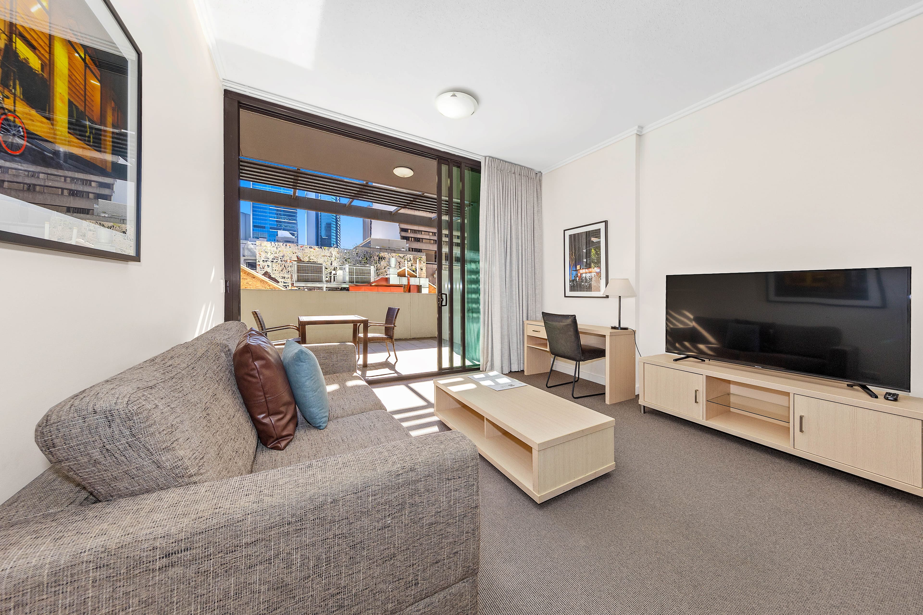 128 CHARLOTTE Street, Brisbane City QLD 4000, Brisbane City - Image 1