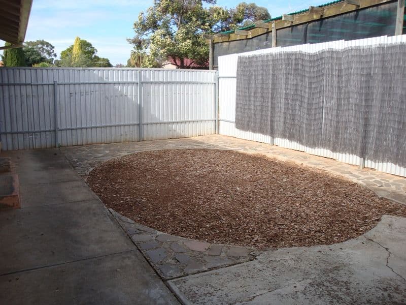 19 Dimboola Court, CRAIGMORE SA 5114, Craigmore - Thumbnail 8
