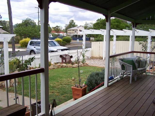 37 William Street, ROMA QLD 4455, Roma - Thumbnail 2