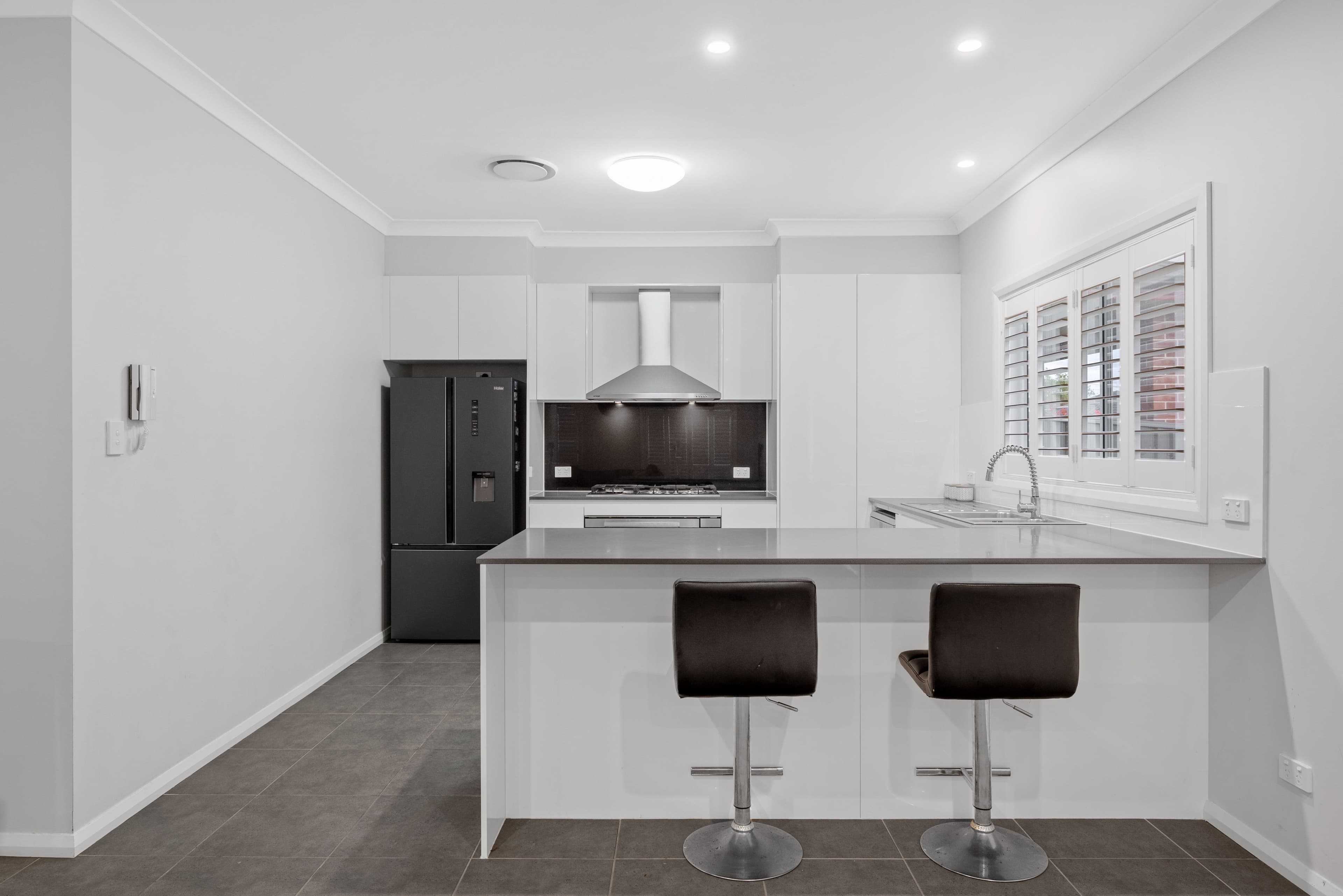 6 Winn Grove, Camden NSW 2570, Camden - Thumbnail 4
