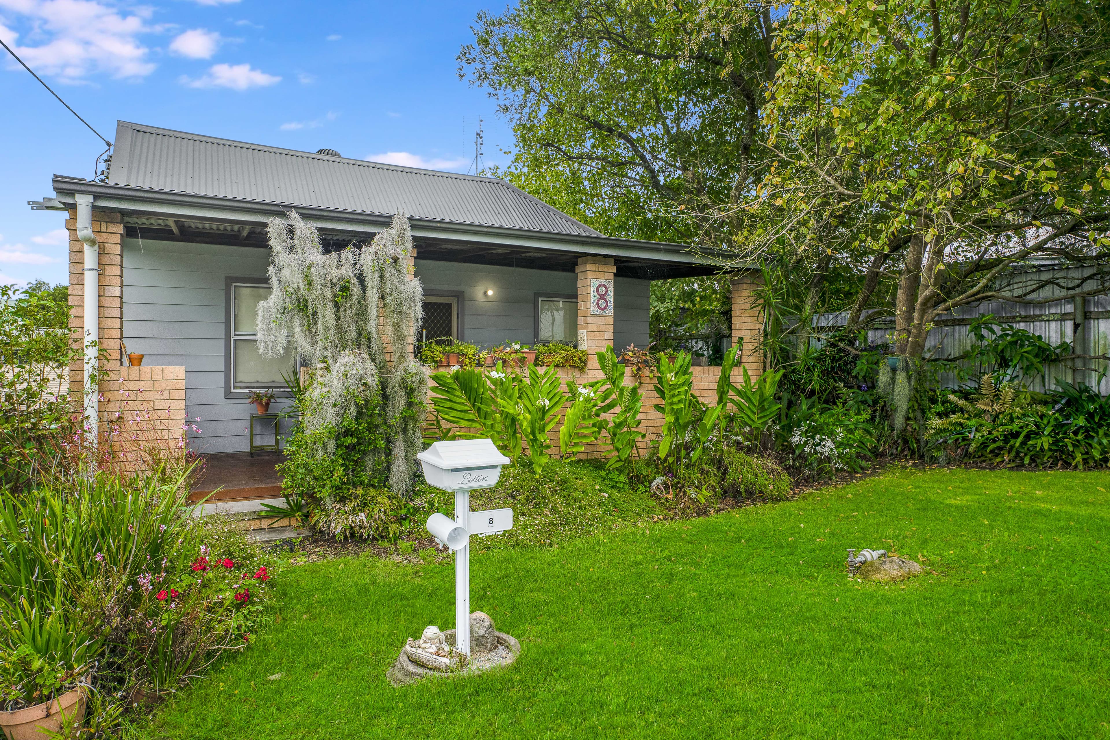 8 Hyndes Street, West Wallsend NSW 2286, West Wallsend - Image 1
