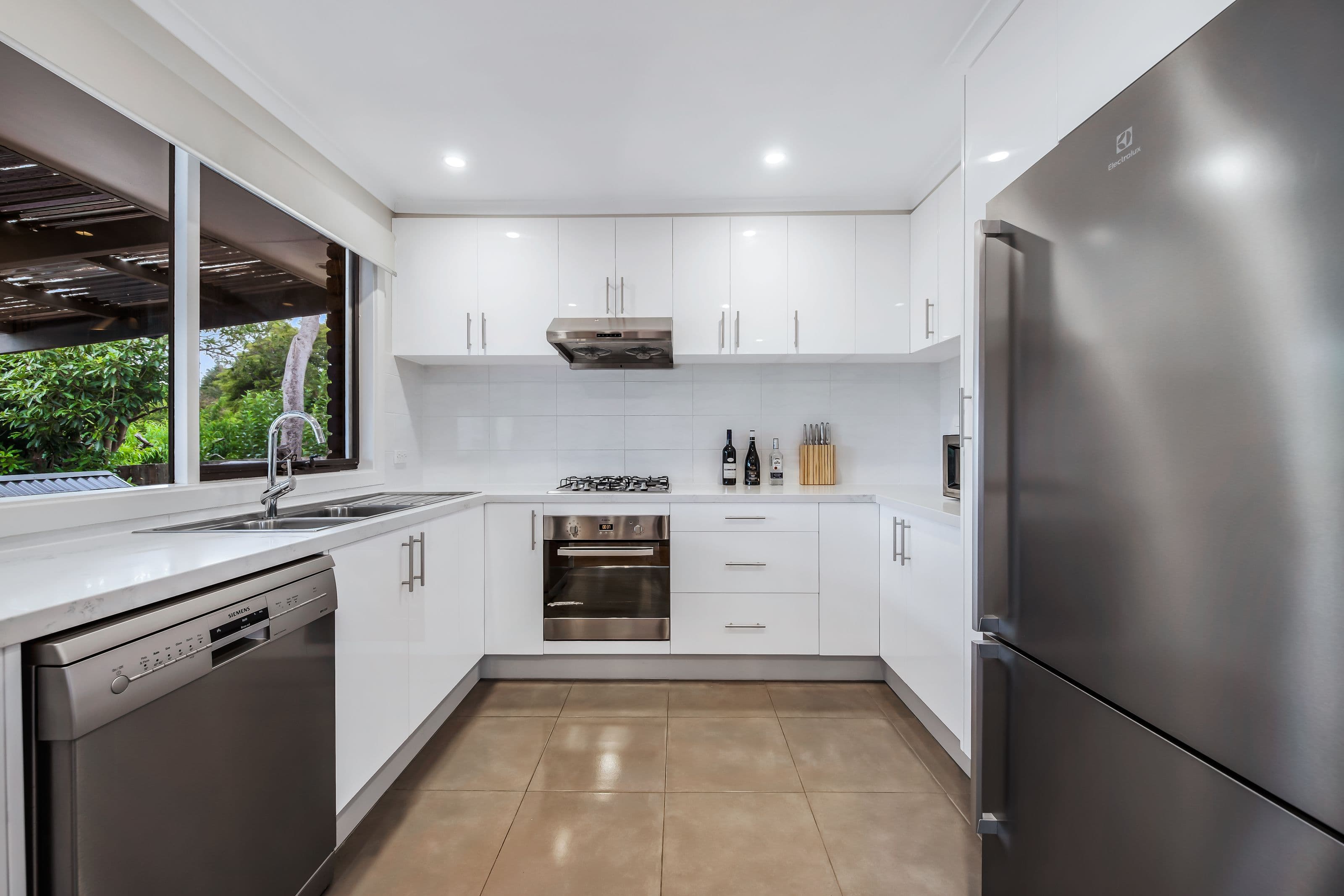760 Whitehorse Road, Mitcham VIC 3132, Mitcham - Thumbnail 3