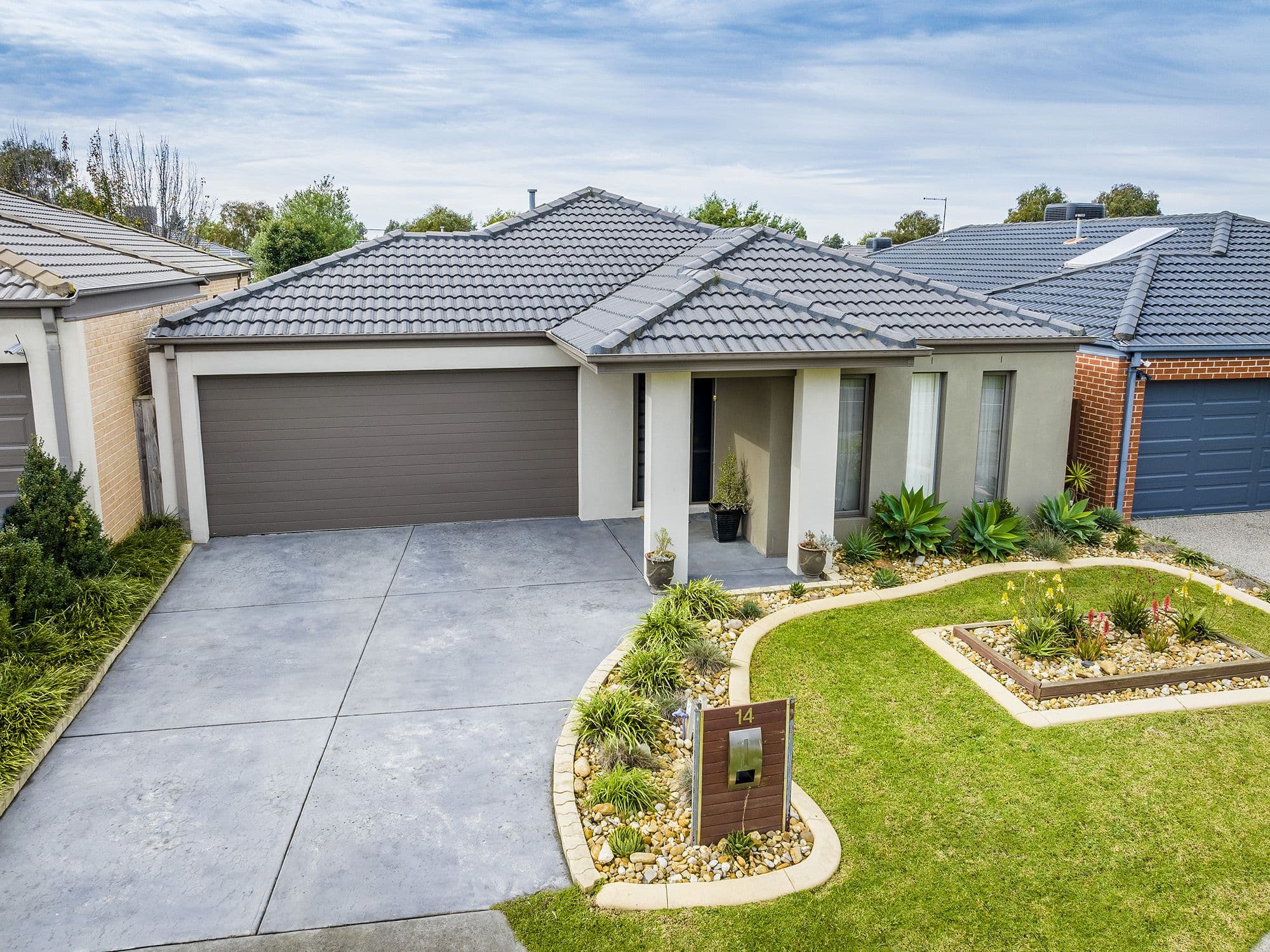 14 Fieldstone Crescent, Cranbourne North VIC 3977, Cranbourne North - Image 1