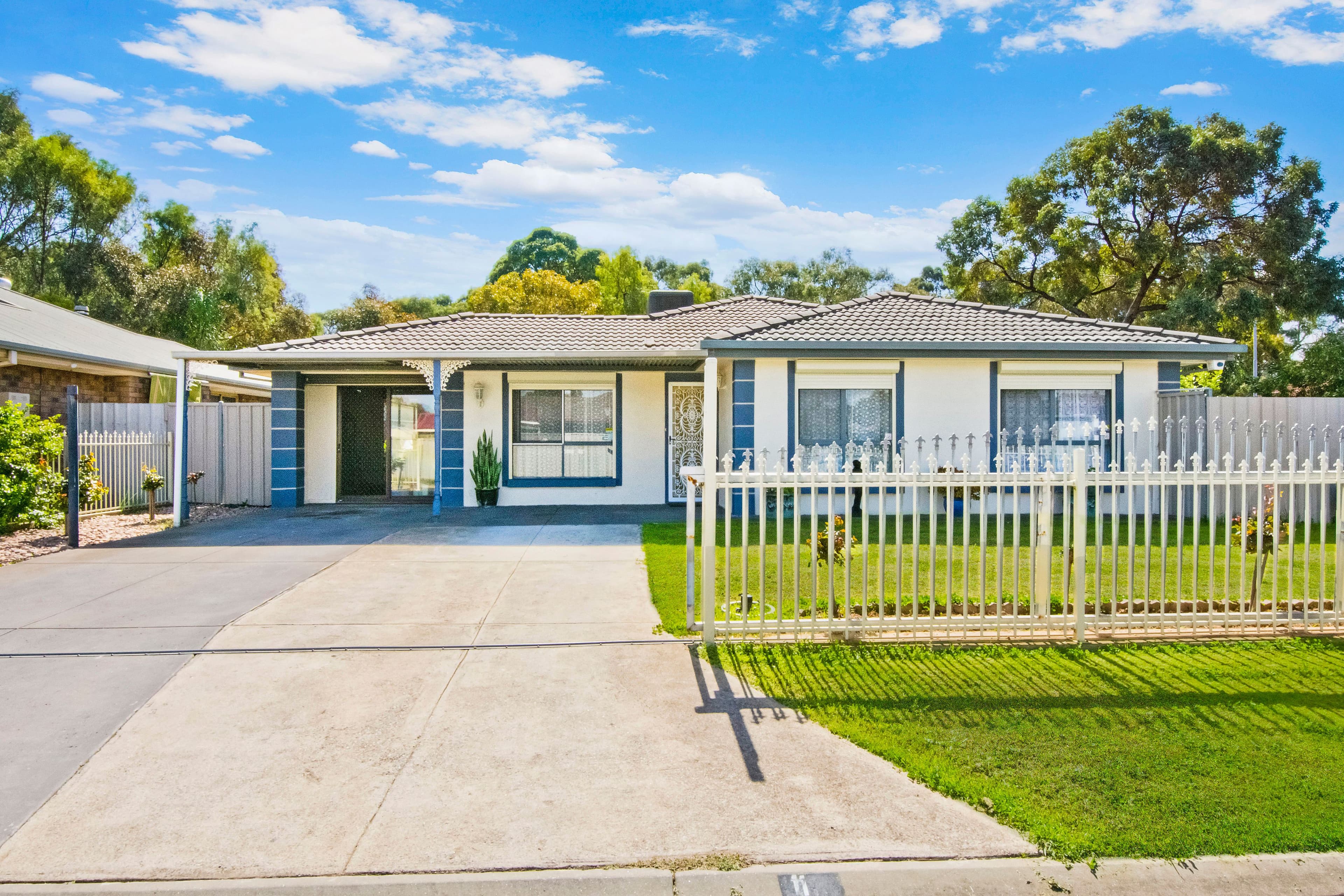 11 Hodges Court, Parafield Gardens SA 5107, Parafield Gardens - Image 1