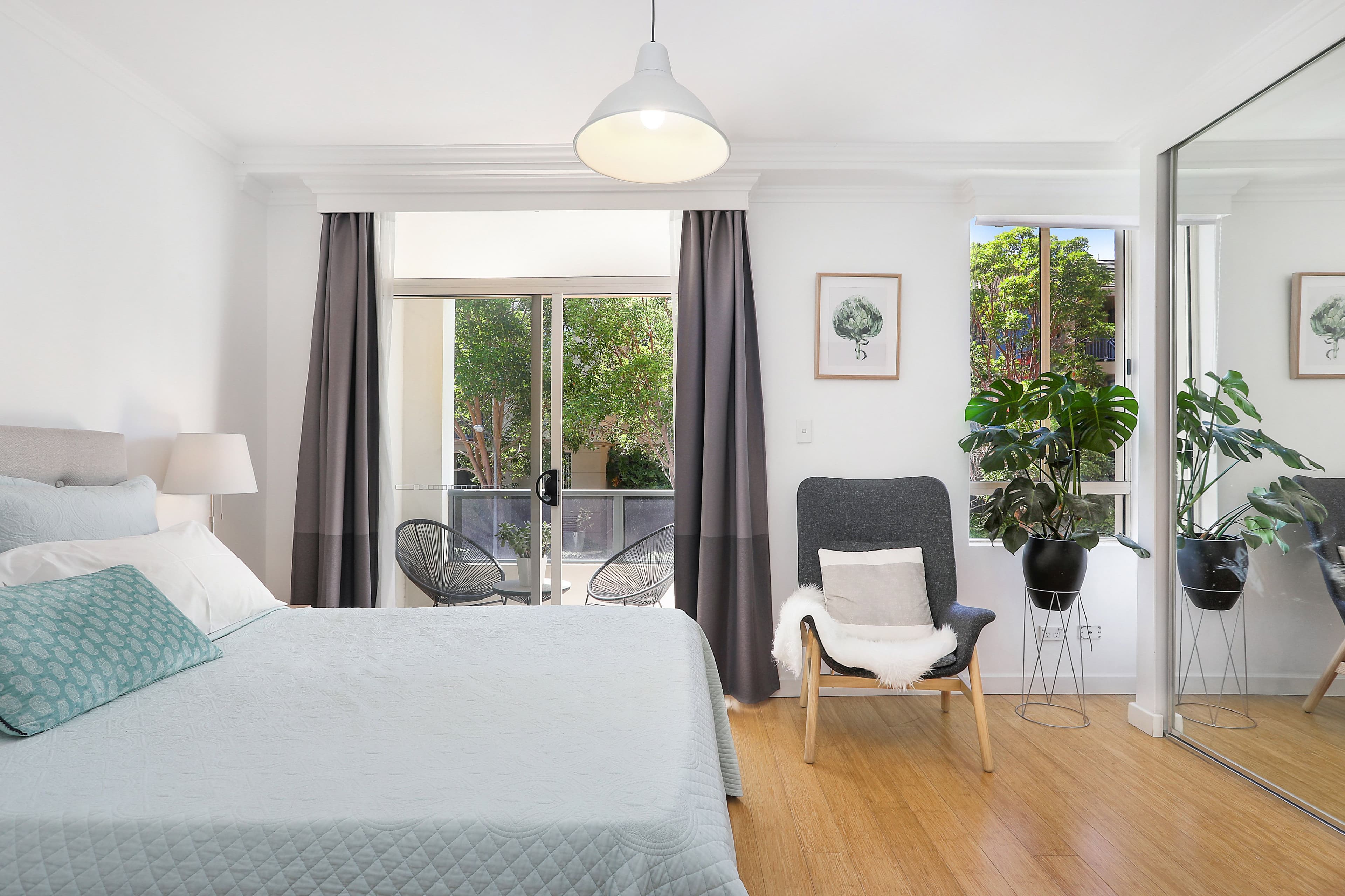 24 Buchanan Street, Balmain NSW 2041, Balmain - Thumbnail 2