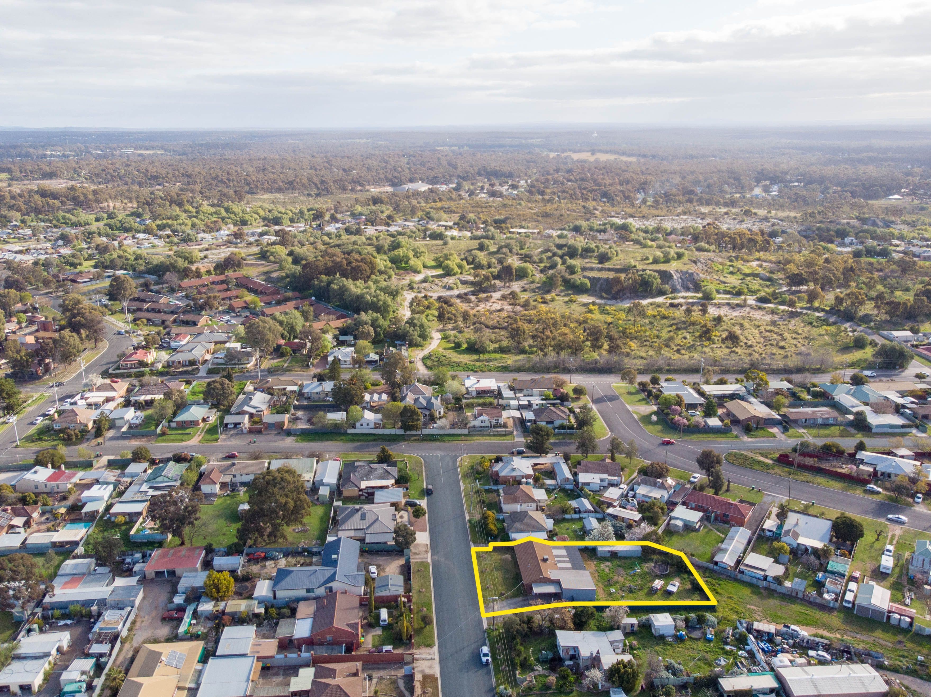7 Orlando Street, Eaglehawk VIC 3556, Eaglehawk - Thumbnail 2