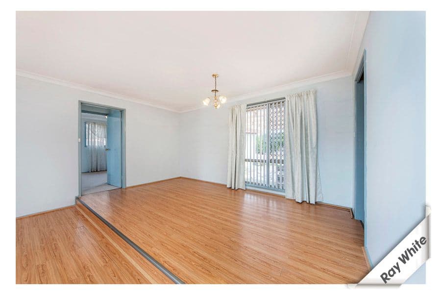 28 Corlette Crescent, MONASH ACT 2904, Monash - Thumbnail 3