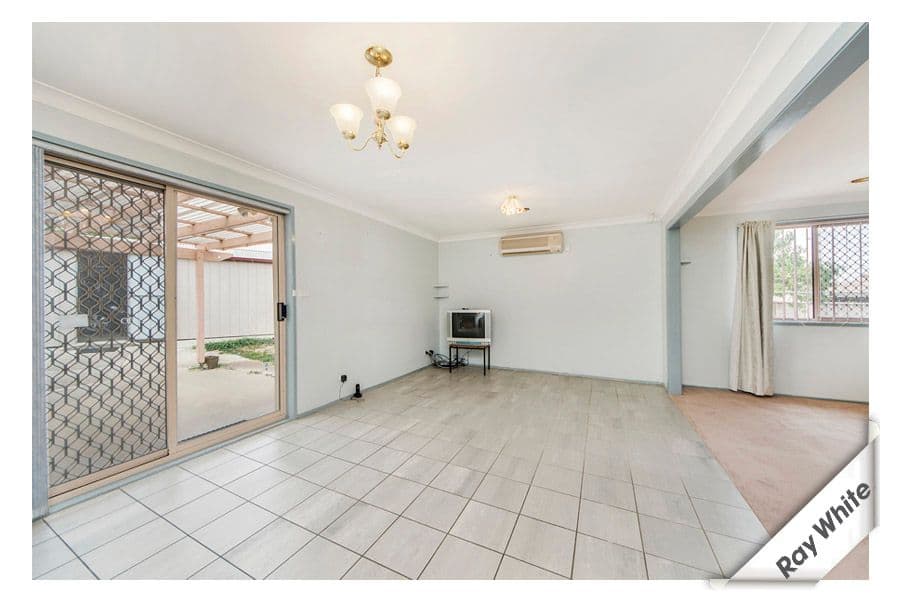 28 Corlette Crescent, MONASH ACT 2904, Monash - Thumbnail 6