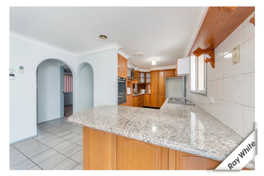 28 Corlette Crescent, MONASH ACT 2904, Monash - Thumbnail 8