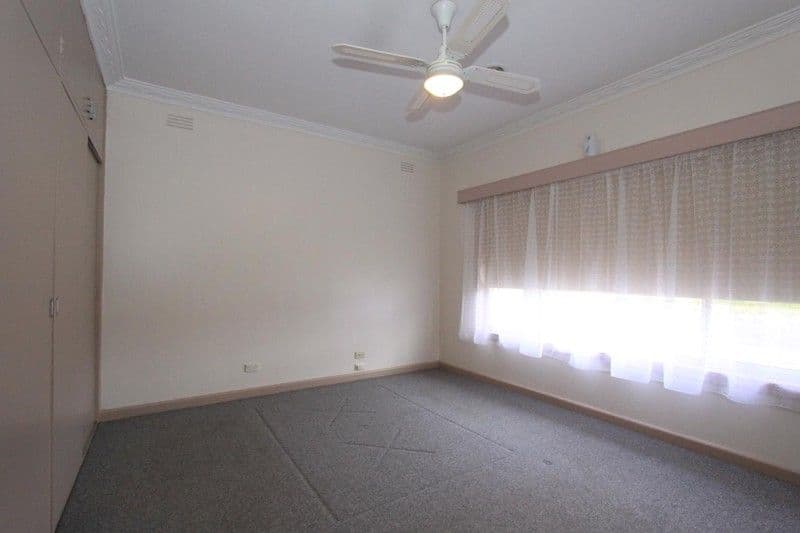 10 Cahill Street, WHITE HILLS VIC 3550, White Hills - Thumbnail 6