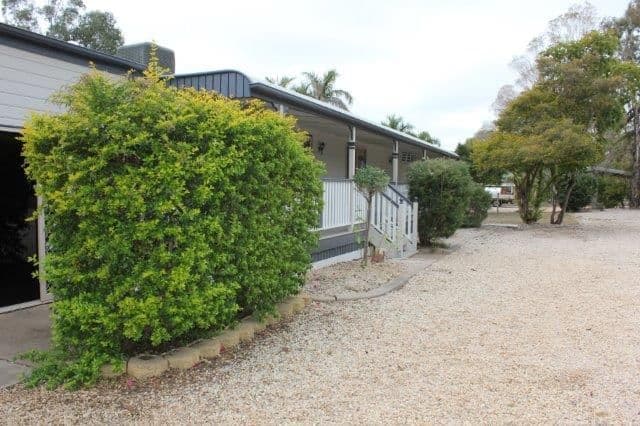 14 Akubra Drive, Emerald QLD 4720, Emerald - Thumbnail 2