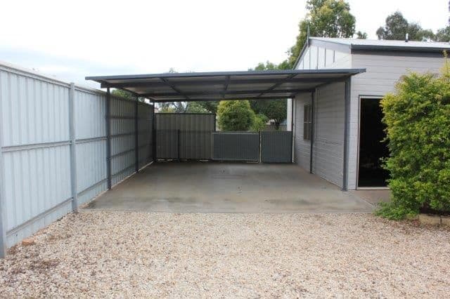14 Akubra Drive, Emerald QLD 4720, Emerald - Thumbnail 3