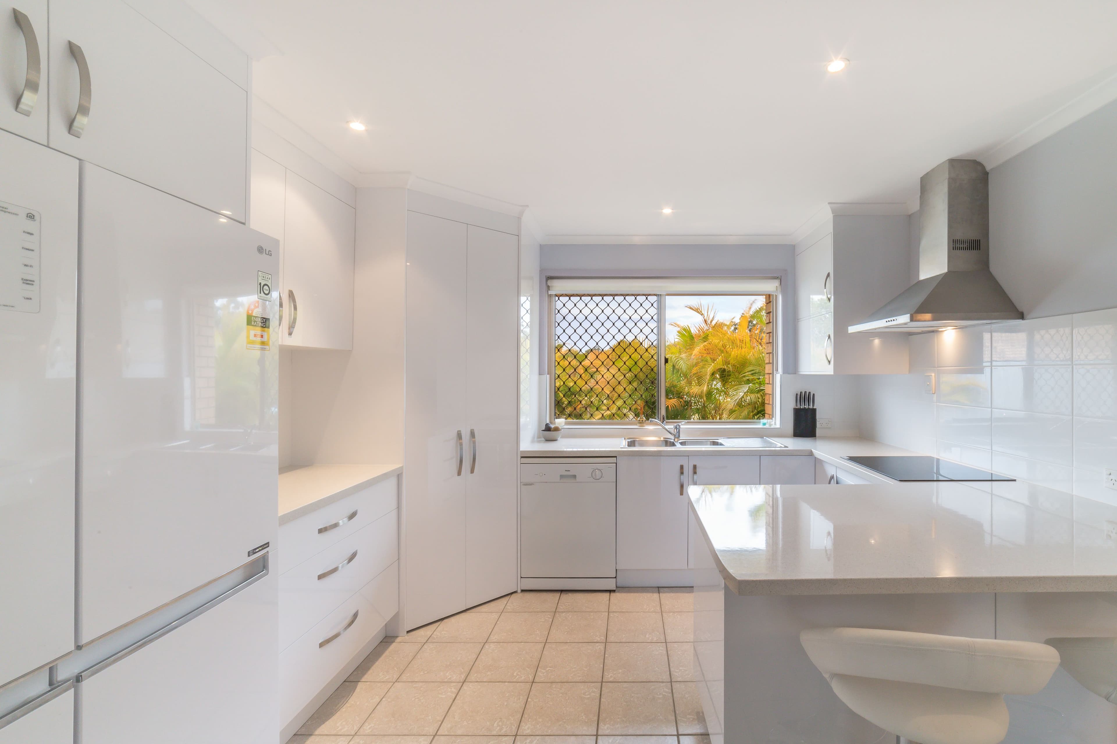 6 Papaya Court, Nerang QLD 4211, Nerang - Thumbnail 2