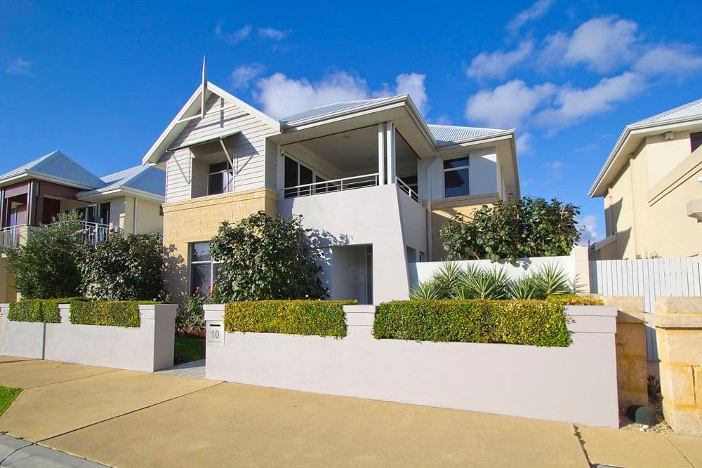 10 Maldives Drive, Hillarys WA 6025, Hillarys - Image 1