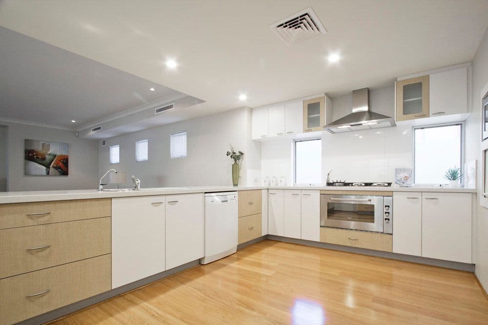 10 Maldives Drive, Hillarys WA 6025, Hillarys - Thumbnail 2