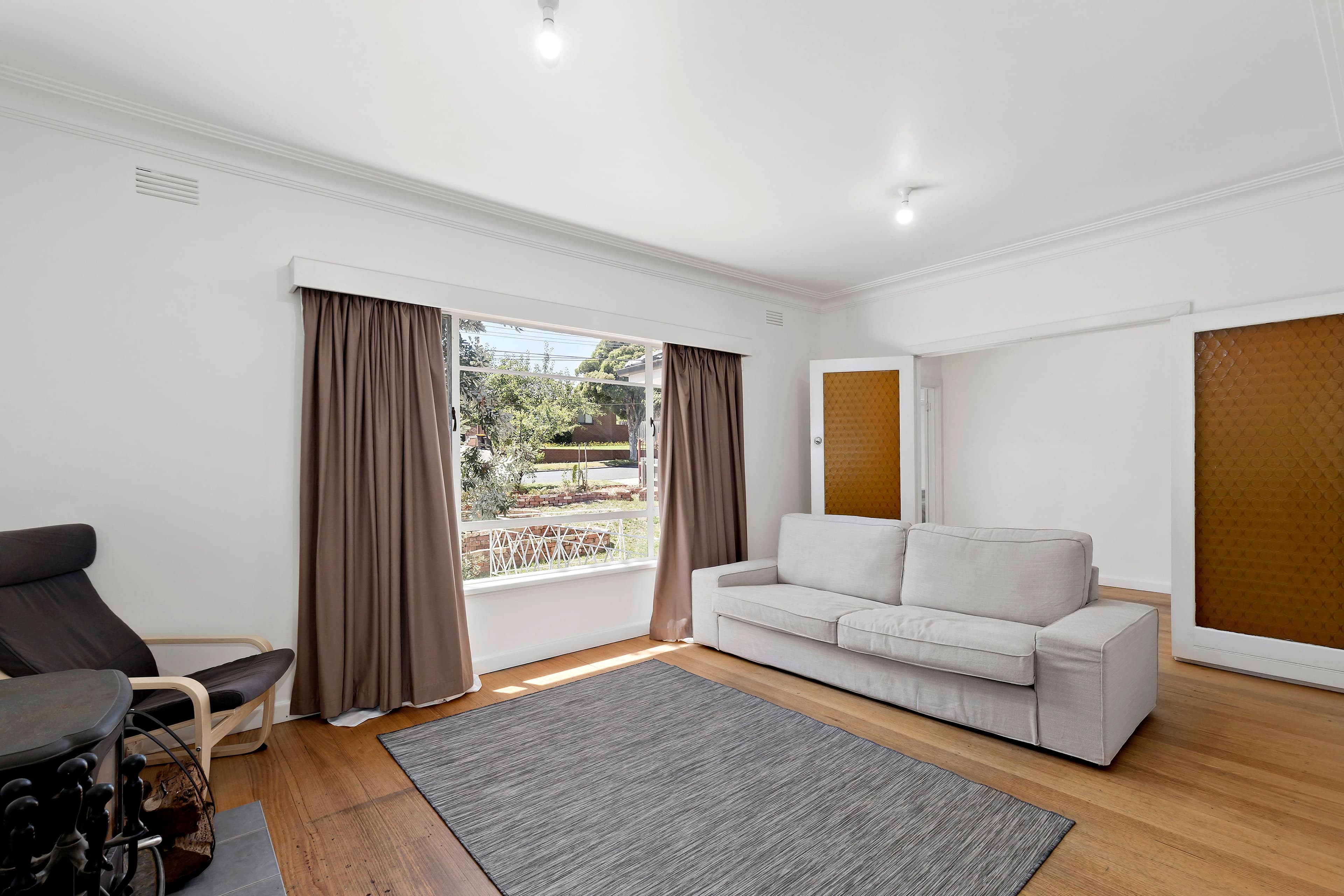 27 Aikman Crescent, Chadstone VIC 3148, Chadstone - Thumbnail 3