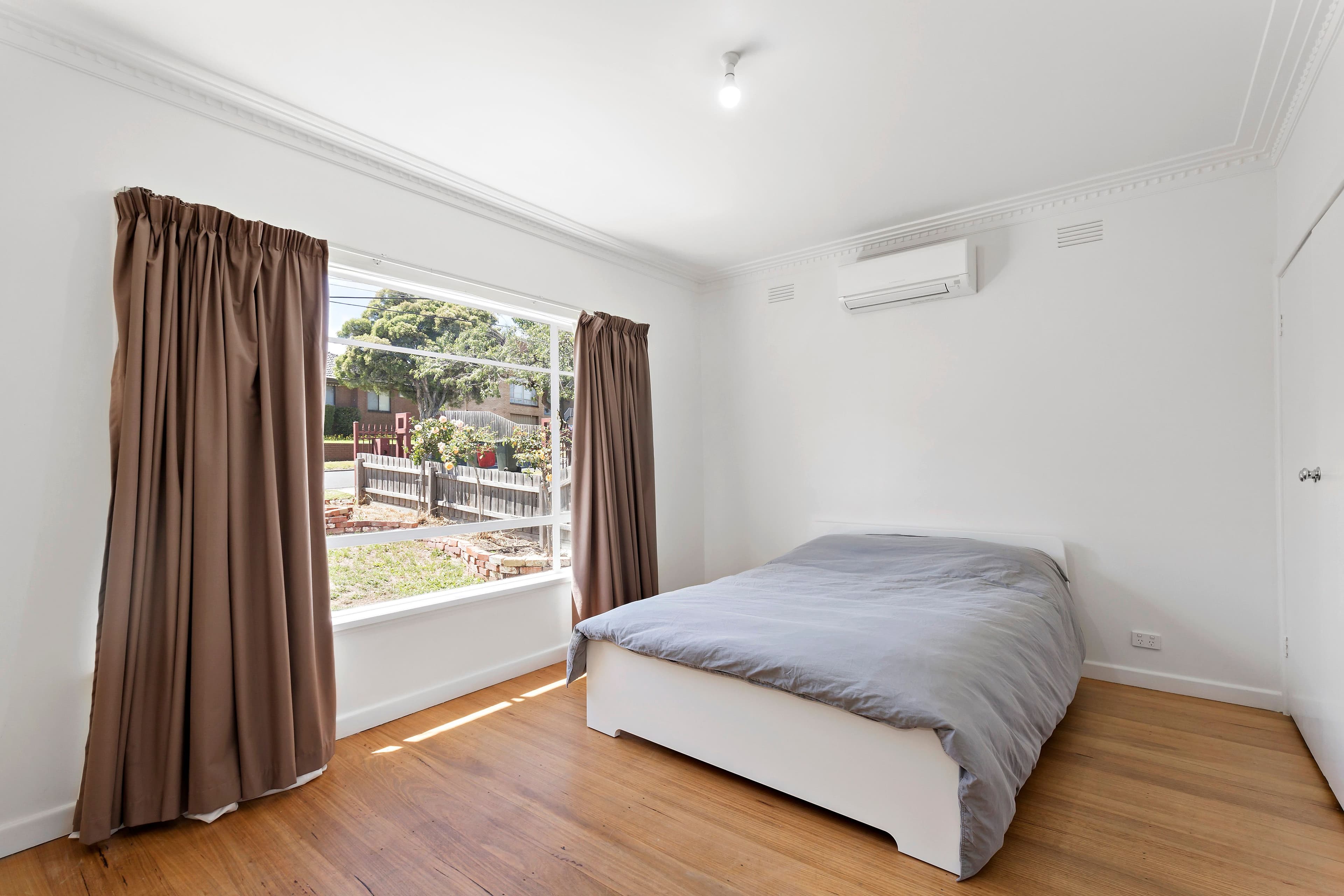 27 Aikman Crescent, Chadstone VIC 3148, Chadstone - Thumbnail 8