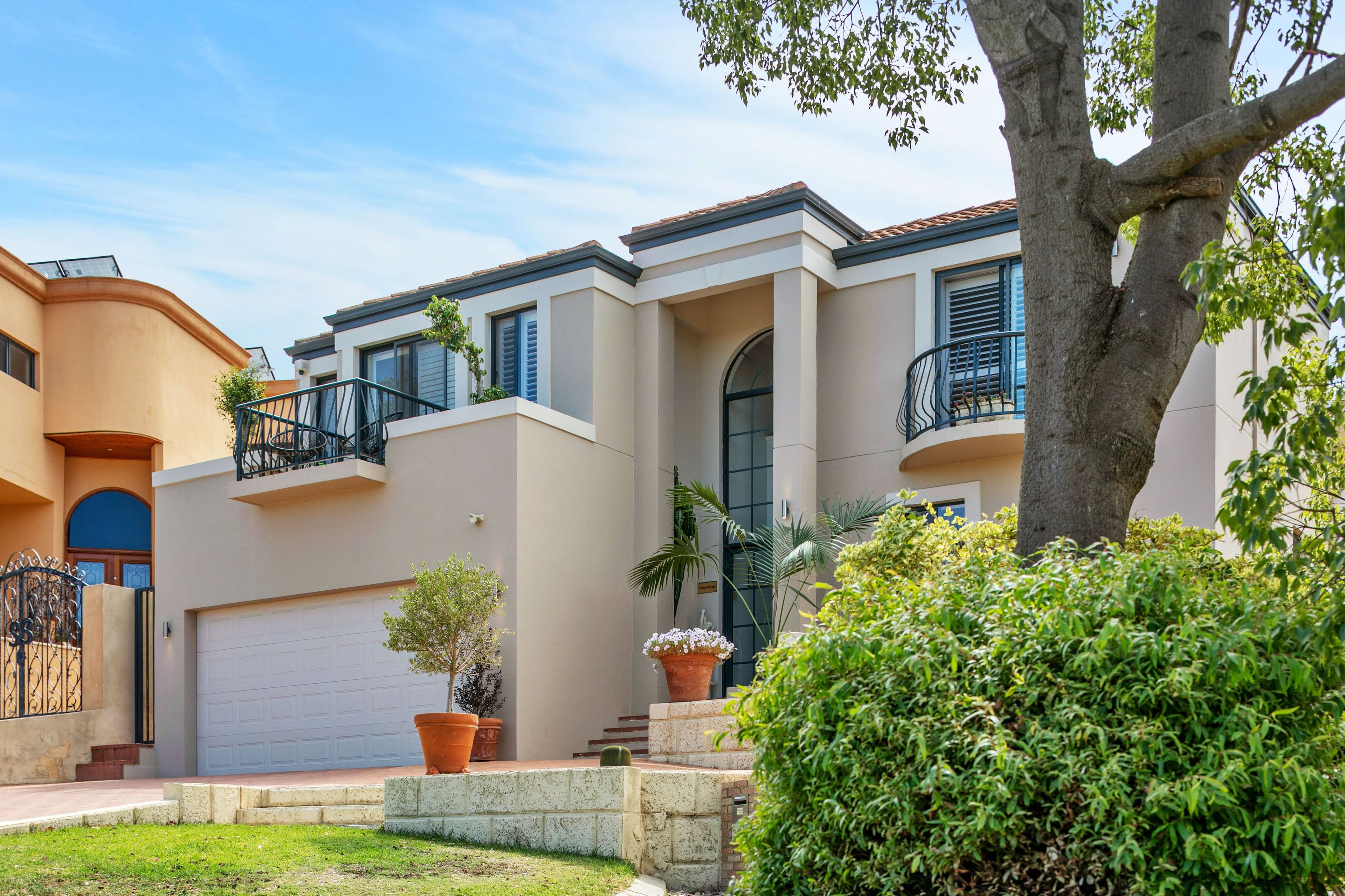 10 Edgar Way, Mount Pleasant WA 6153, Mount Pleasant - Thumbnail 2