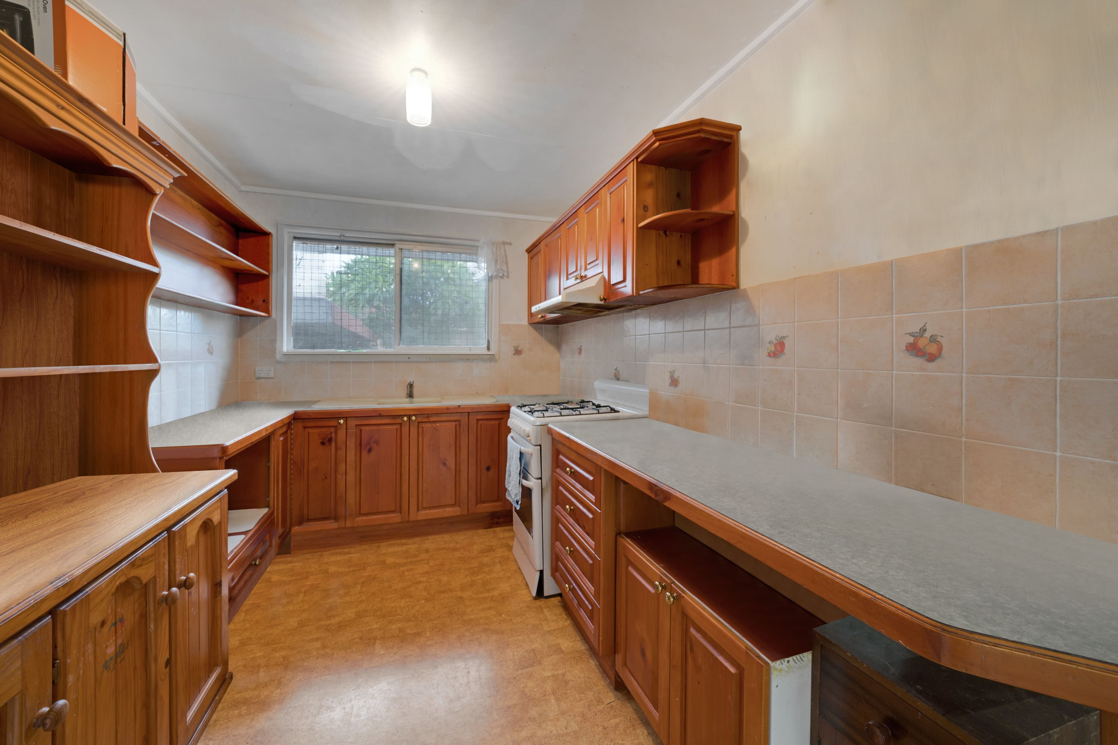 9 Fendale Street, Eagleby QLD 4207, Eagleby - Thumbnail 2