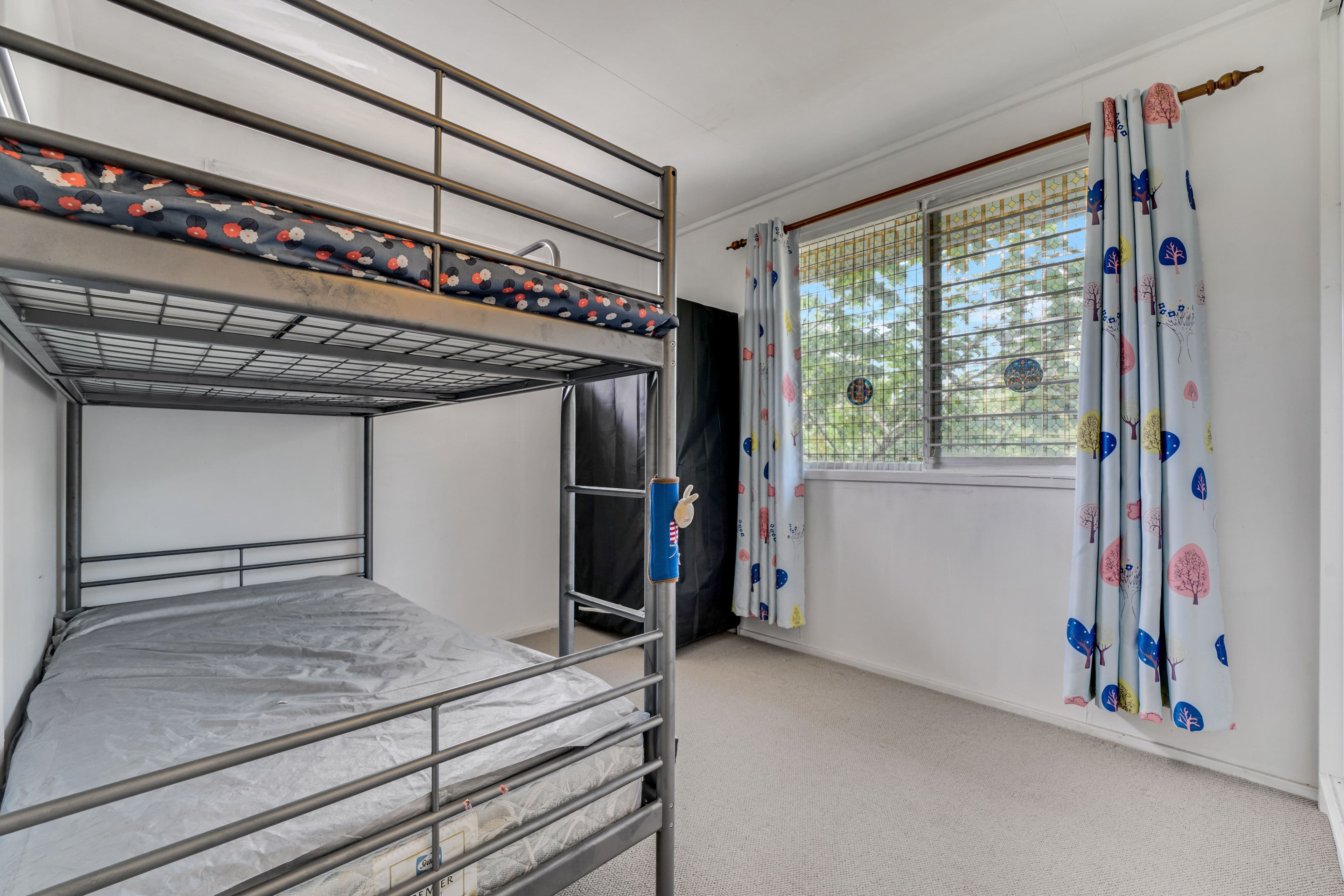 9 Fendale Street, Eagleby QLD 4207, Eagleby - Thumbnail 5