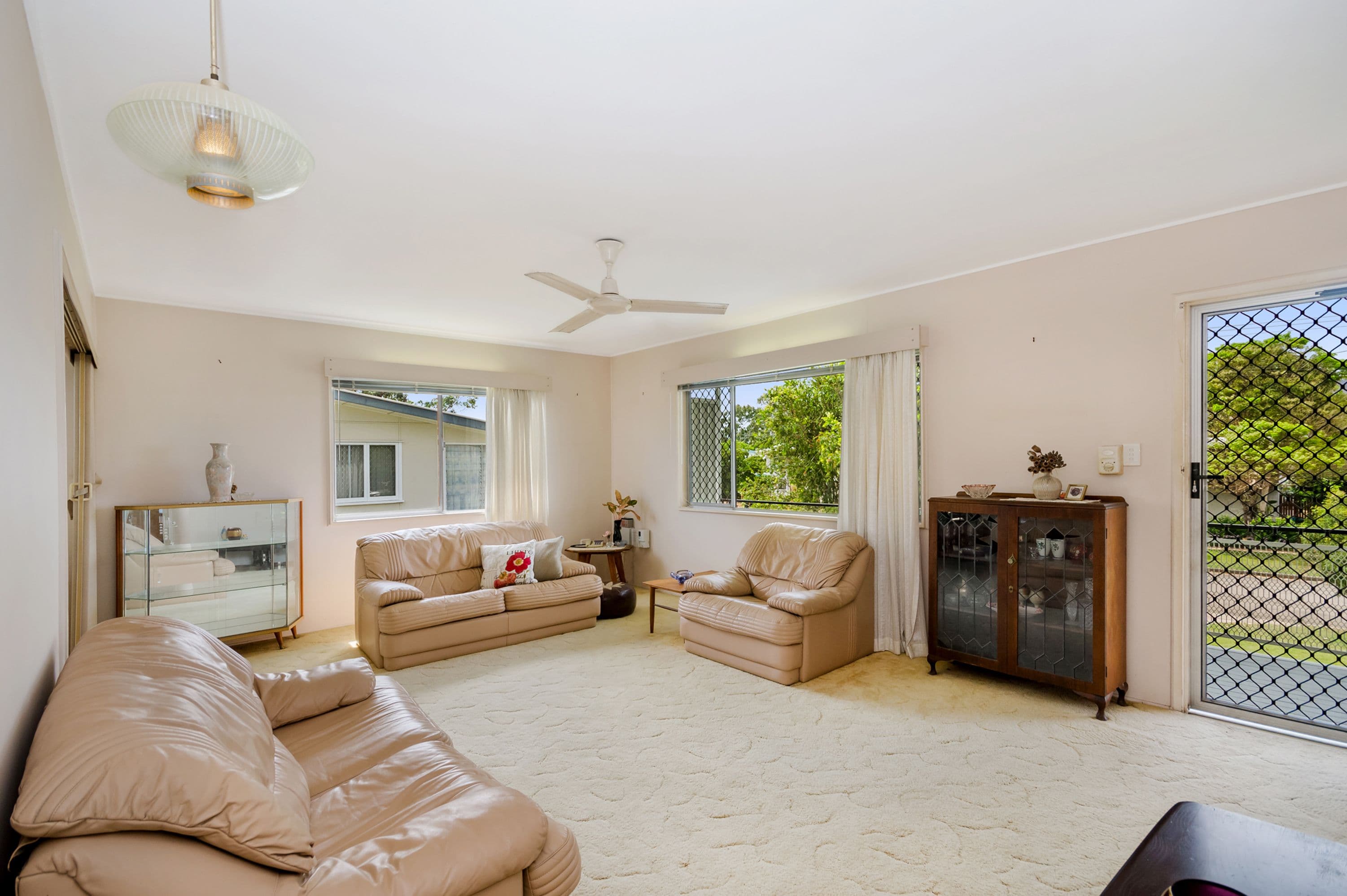 23 Poinciana Street, Cranbrook QLD 4814, Cranbrook - Thumbnail 2