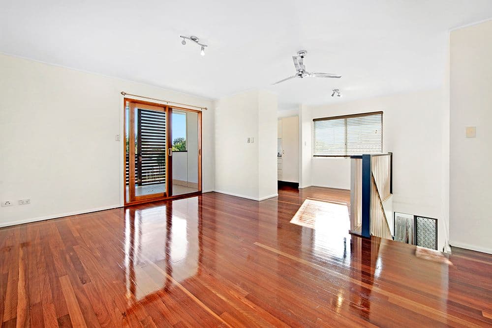 7 Chainey Avenue, Miami QLD 4220, Miami - Image 1