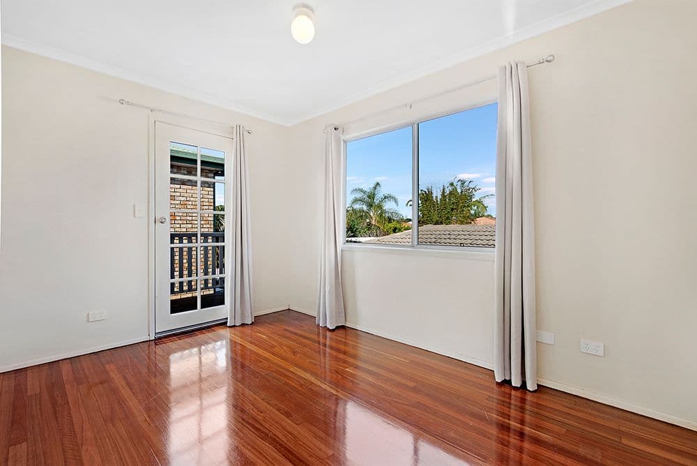 7 Chainey Avenue, Miami QLD 4220, Miami - Thumbnail 4