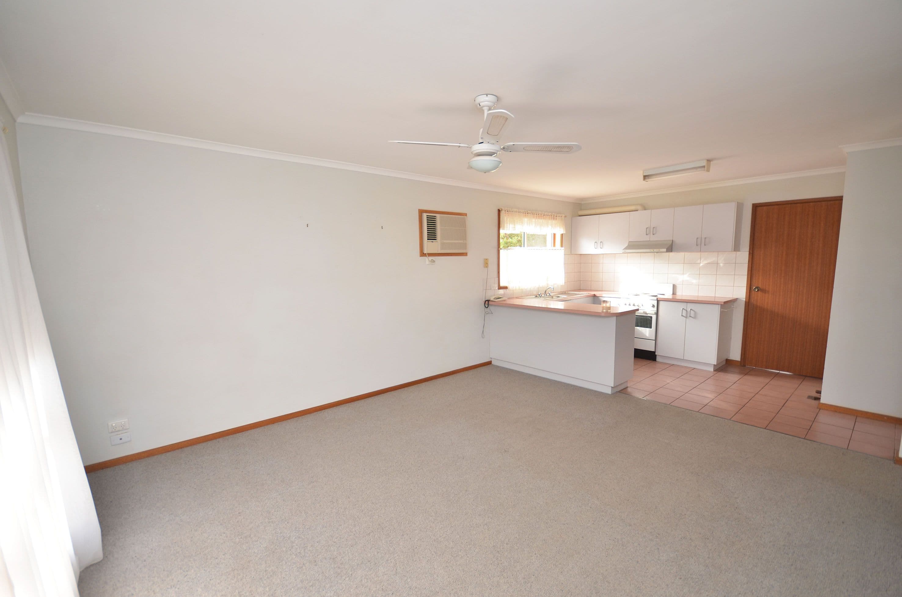 106 Crossen Street, Echuca VIC 3564, Echuca - Thumbnail 3