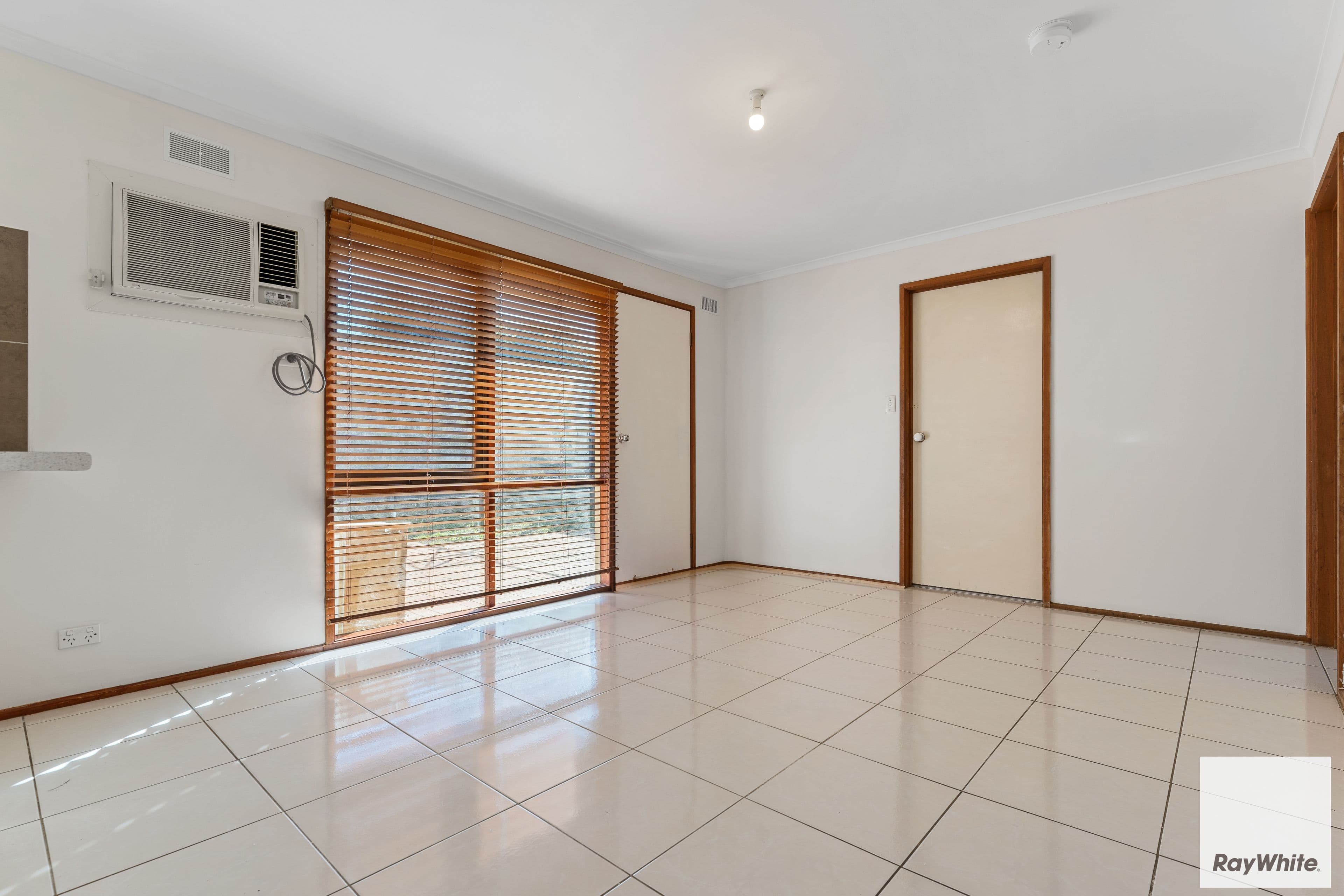 38 Harcourt Avenue, St Albans VIC 3021, St Albans - Thumbnail 7