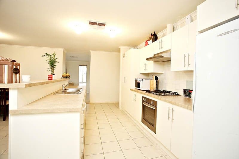 12 Kingston Circuit, Seaford Rise SA 5169, Seaford Rise - Thumbnail 6