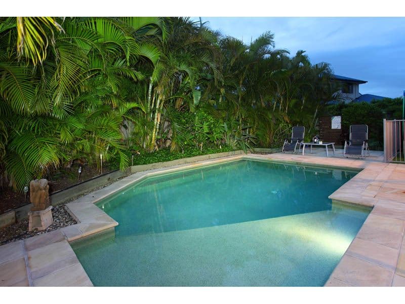 6 Travorten Drive, BRIDGEMAN DOWNS QLD 4035, Bridgeman Downs - Thumbnail 2