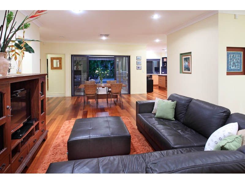 6 Travorten Drive, BRIDGEMAN DOWNS QLD 4035, Bridgeman Downs - Thumbnail 5