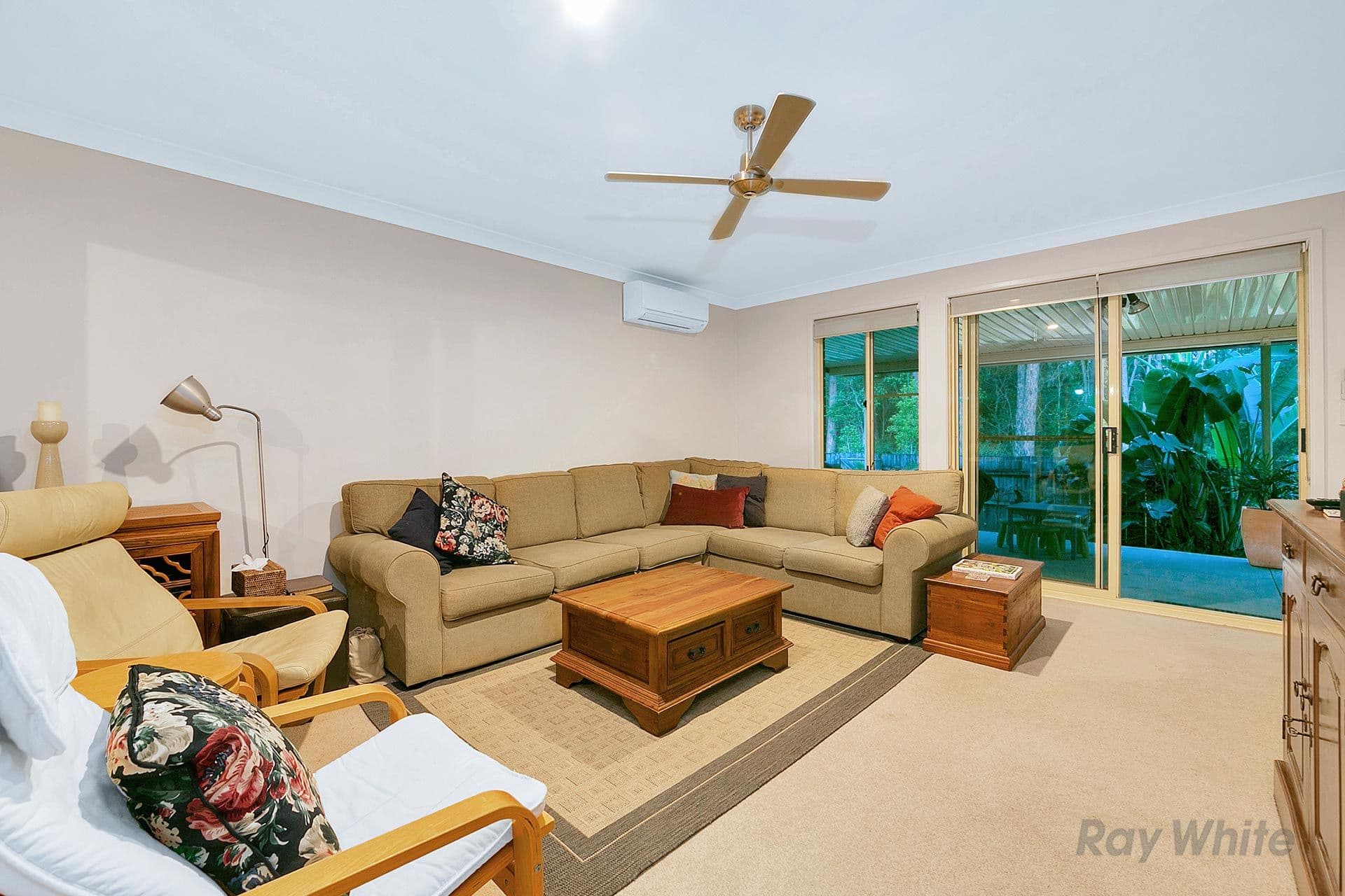 19 Greenlaw Place, Eight Mile Plains QLD 4113, Eight Mile Plains - Thumbnail 2