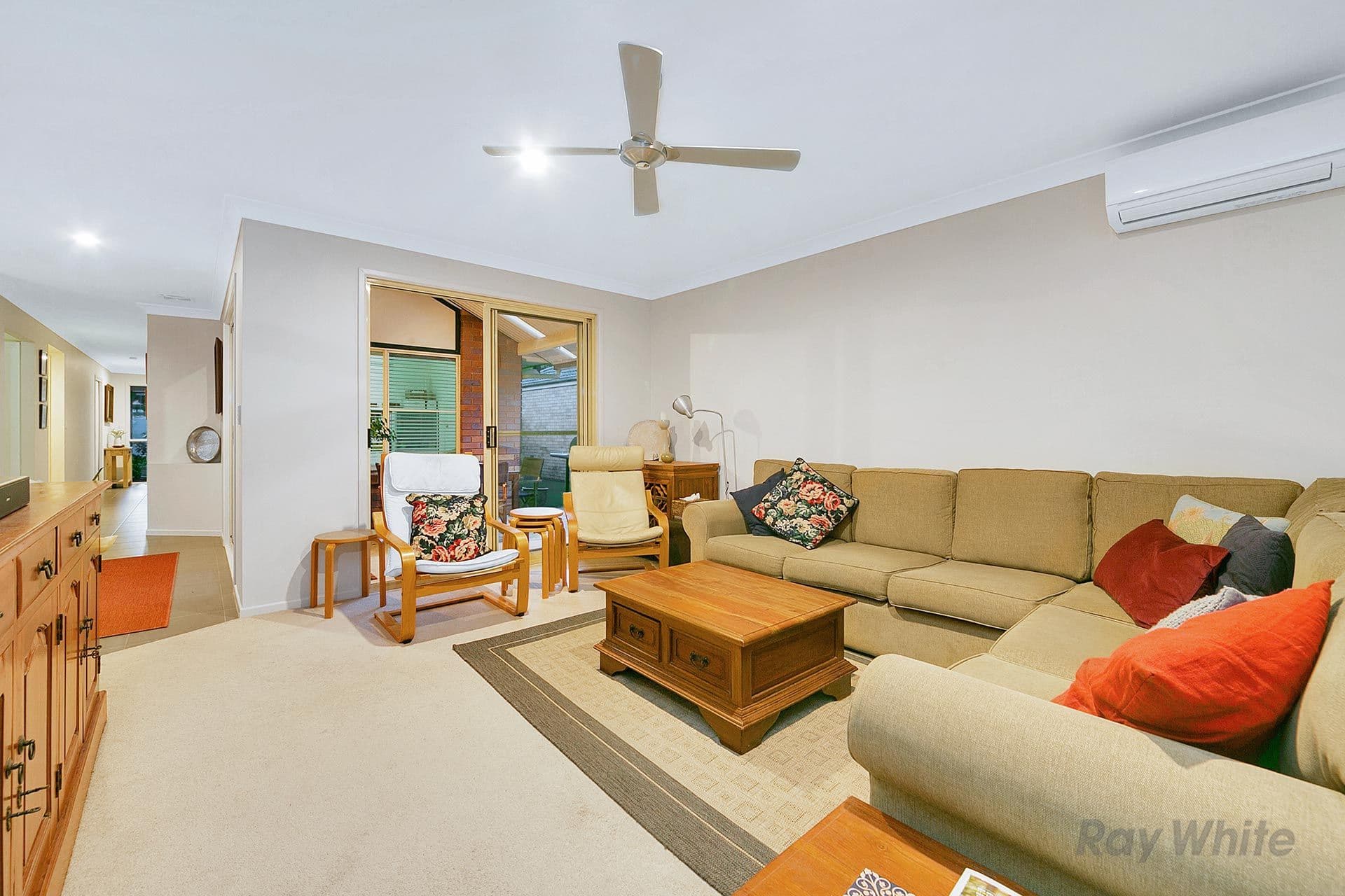 19 Greenlaw Place, Eight Mile Plains QLD 4113, Eight Mile Plains - Thumbnail 4