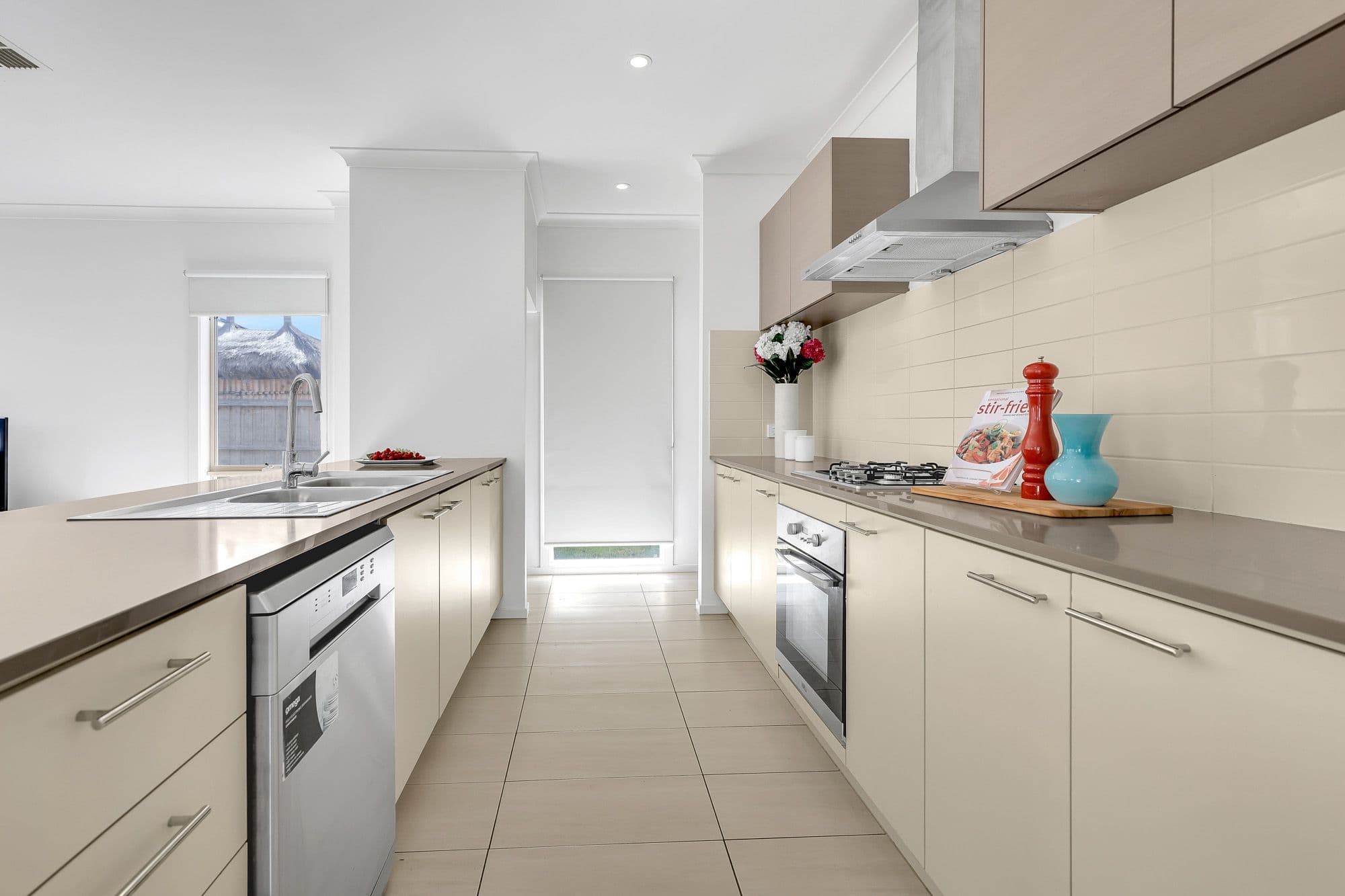 4 Coorabin Way, Werribee VIC 3030, Werribee - Thumbnail 6
